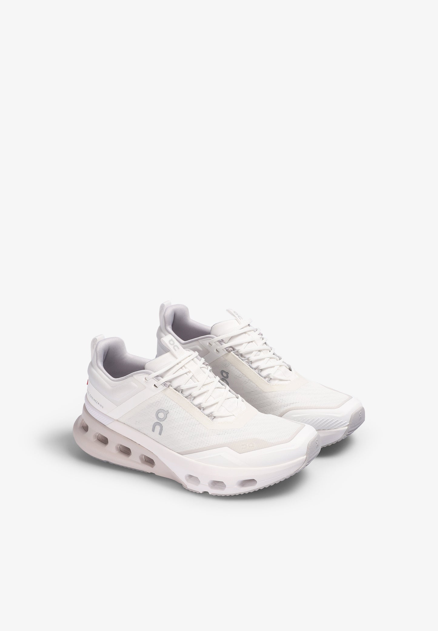 ON | SNEAKERS CLOUDNOVA X MUJER