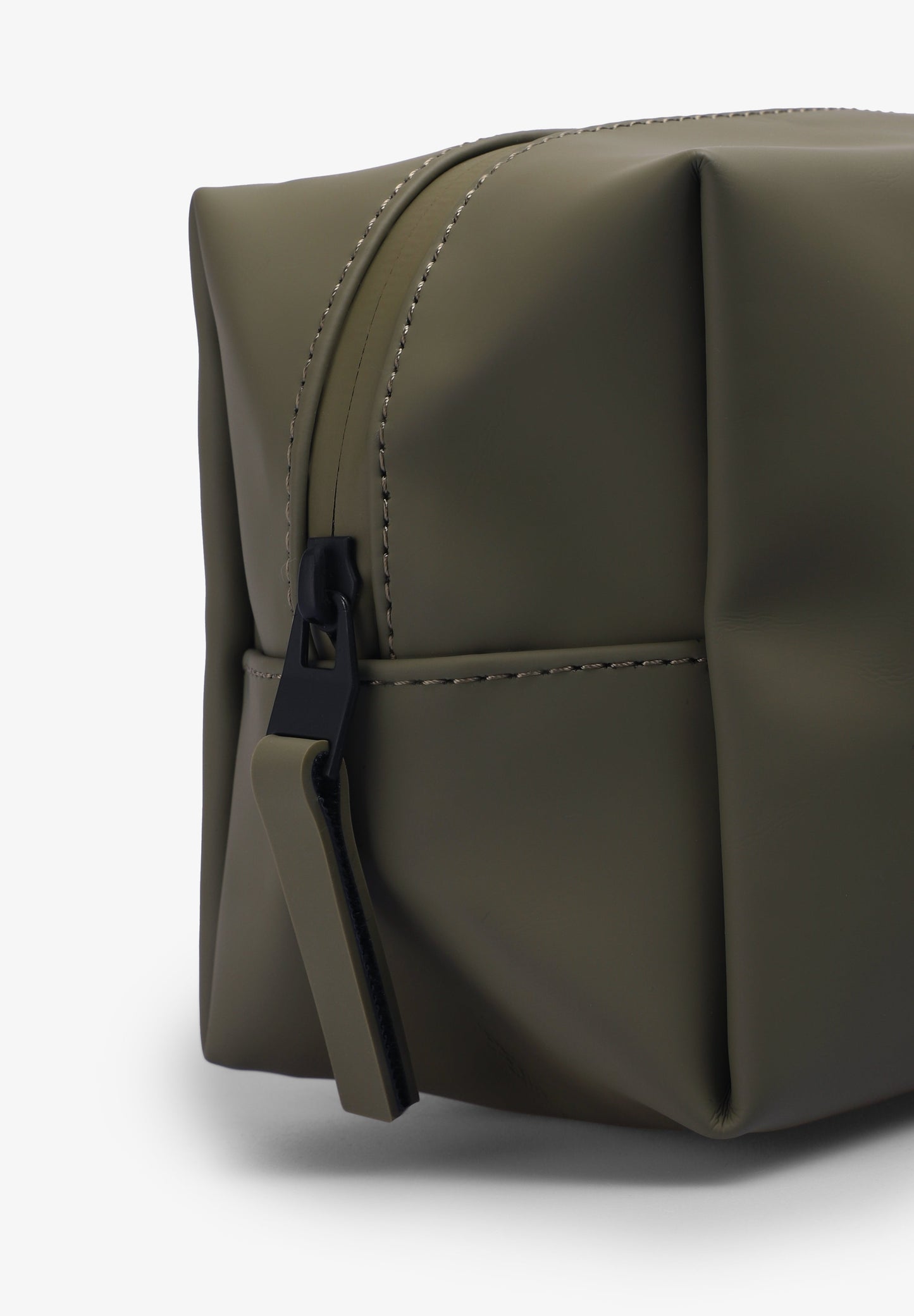 RAINS | NÉCESSAIRE SMALL W3