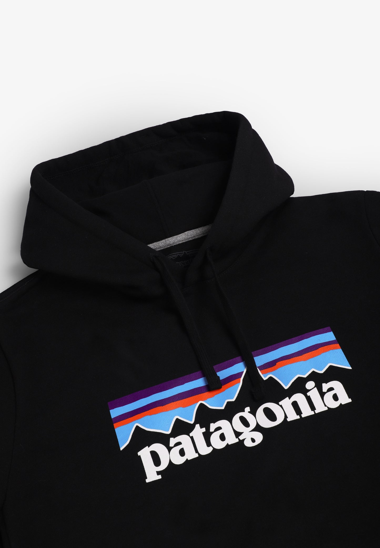 PATAGONIA | SWEATSHIRT P-6 COM LOGÓTIPO UPRISAL