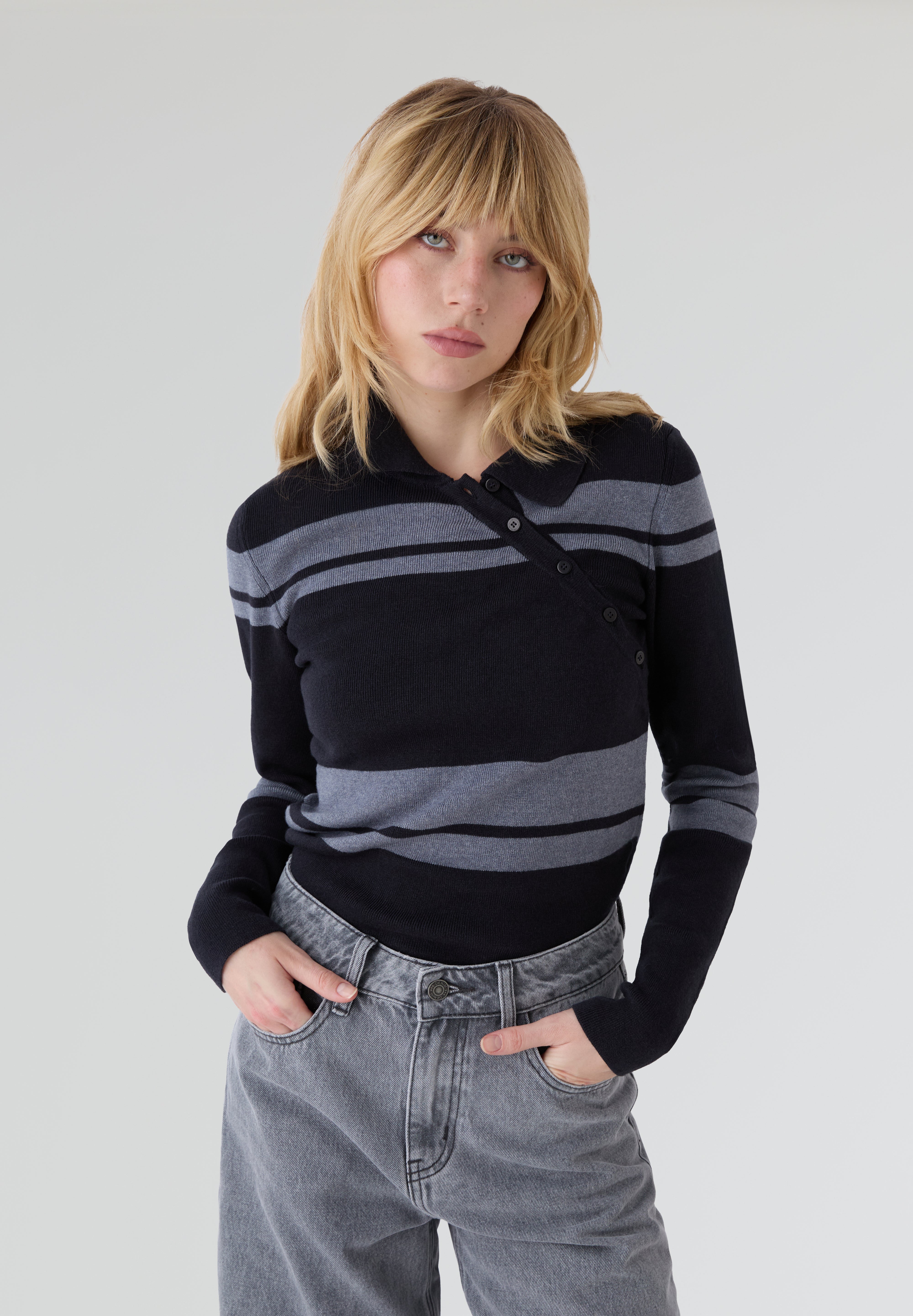 THINKING MU | GREY DANTE KNITTED SWEATER