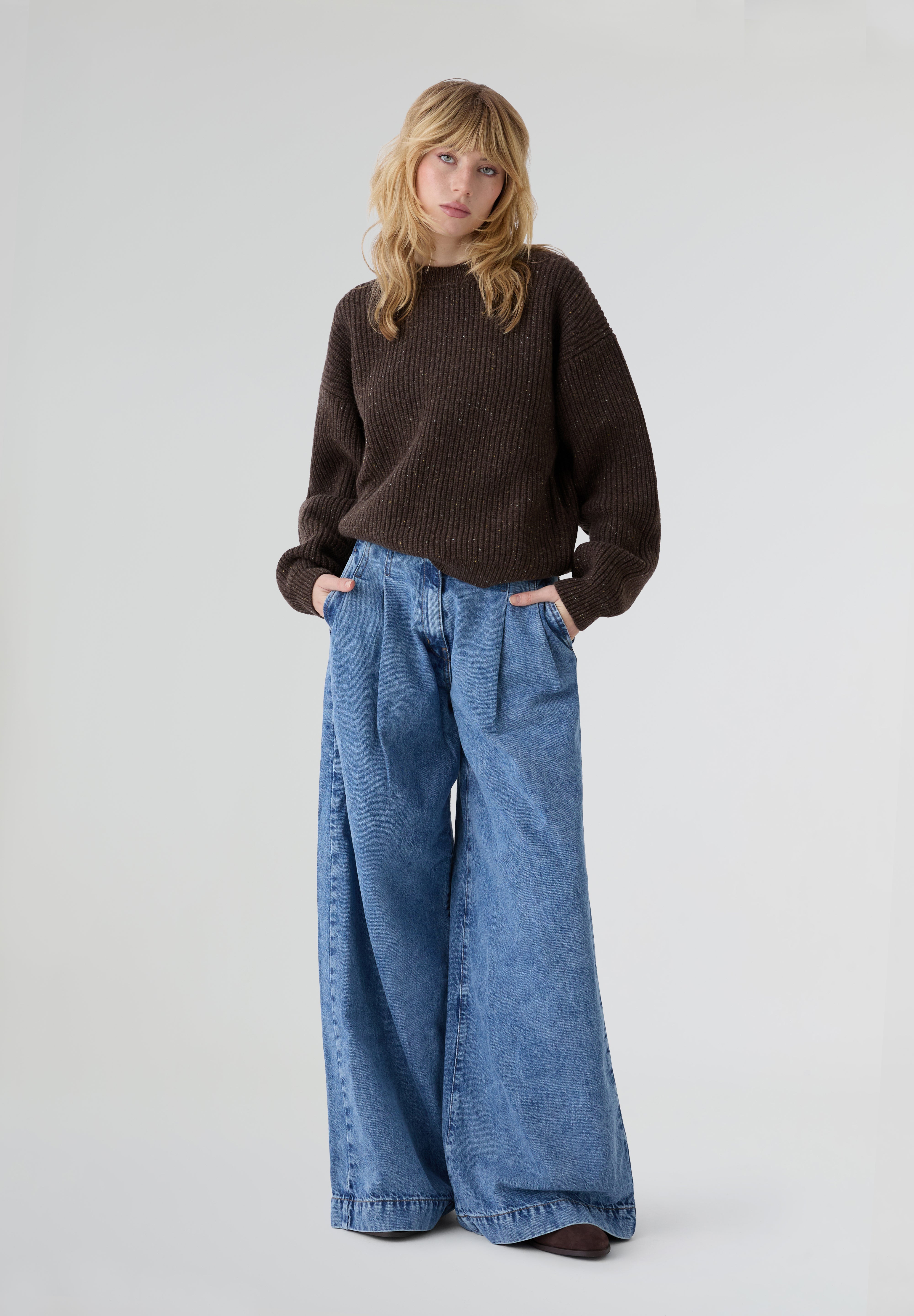 THINKING MU | BROWN CARMEN KNITTED SWEATER