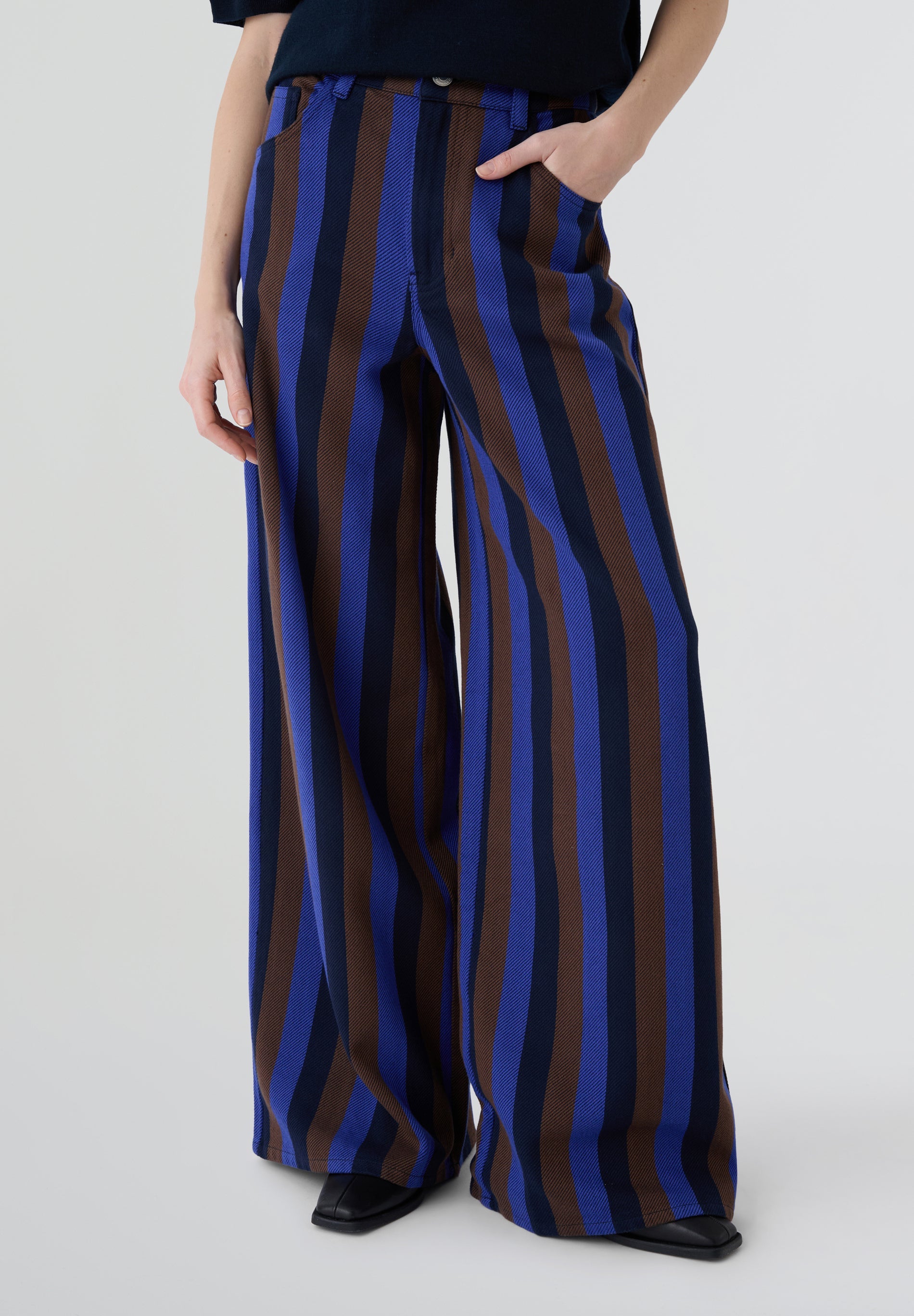 THINKING MU | TOTENHAM BLANKET HEDDA PANTS