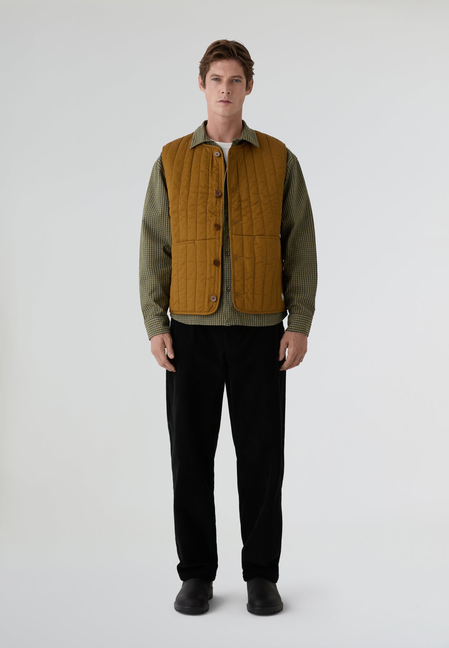 THINKING MU | LIGHT OAK JON VEST