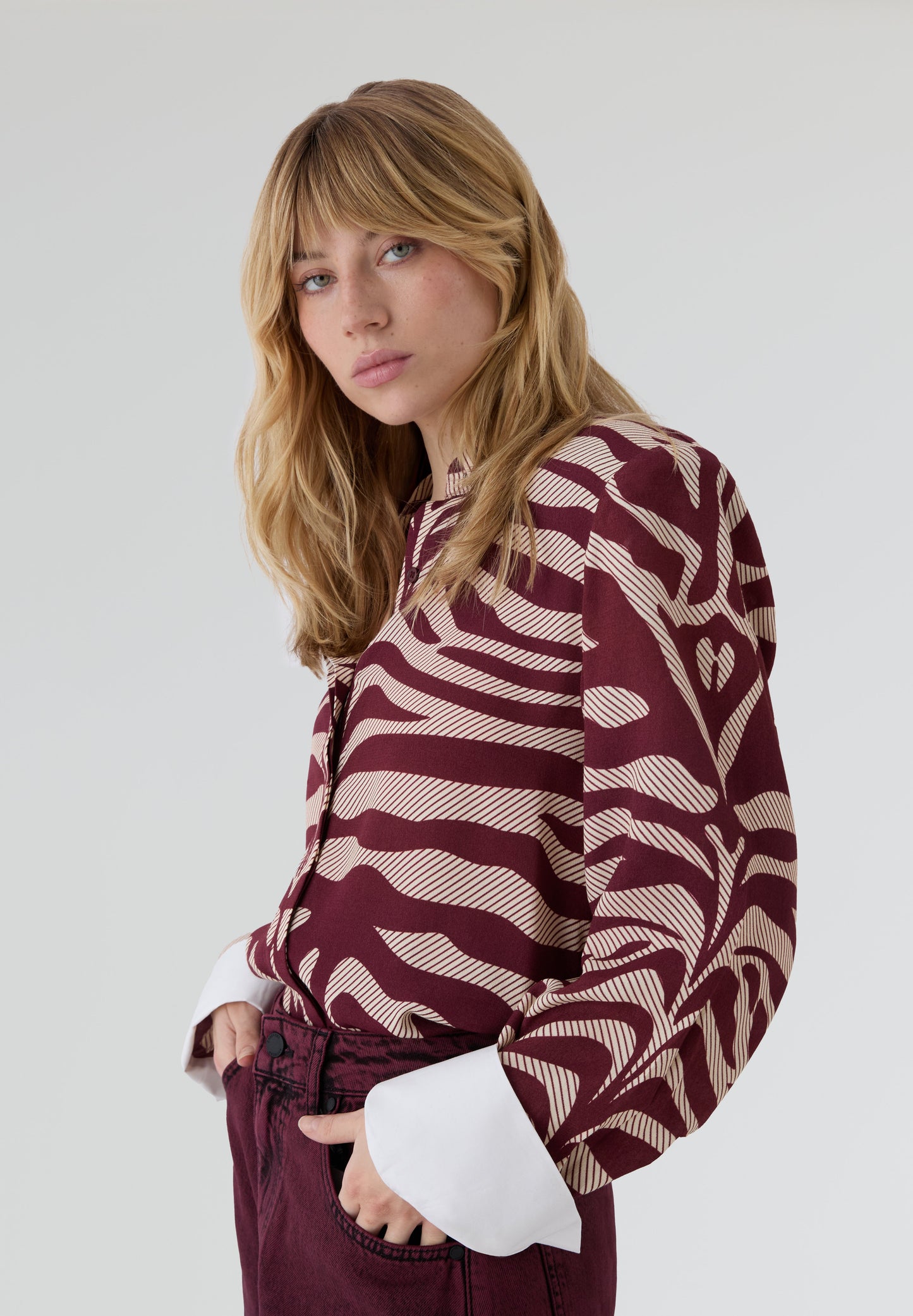 ESSENTIEL | CAMISA ISHOW