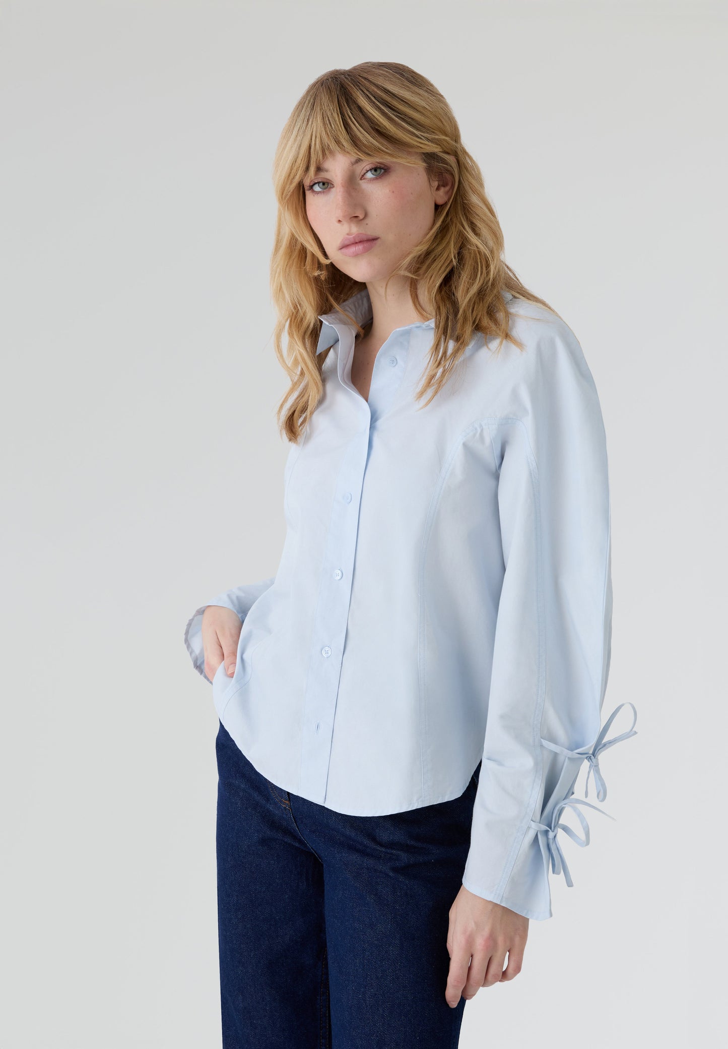 THE TINY BIG SISTER | BLUSA LACE