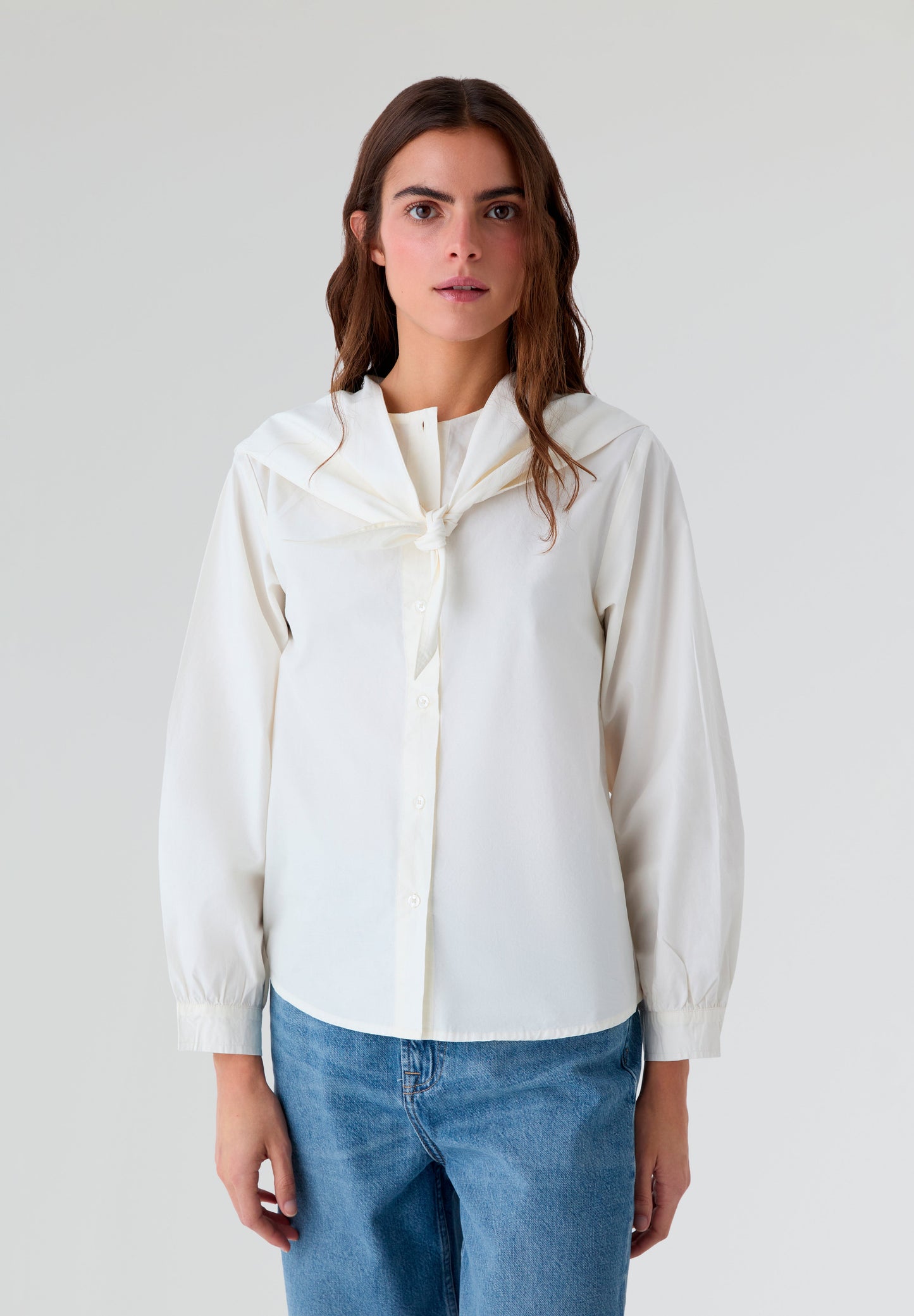 THE TINY BIG SISTER | CAMISA SCARF NECK