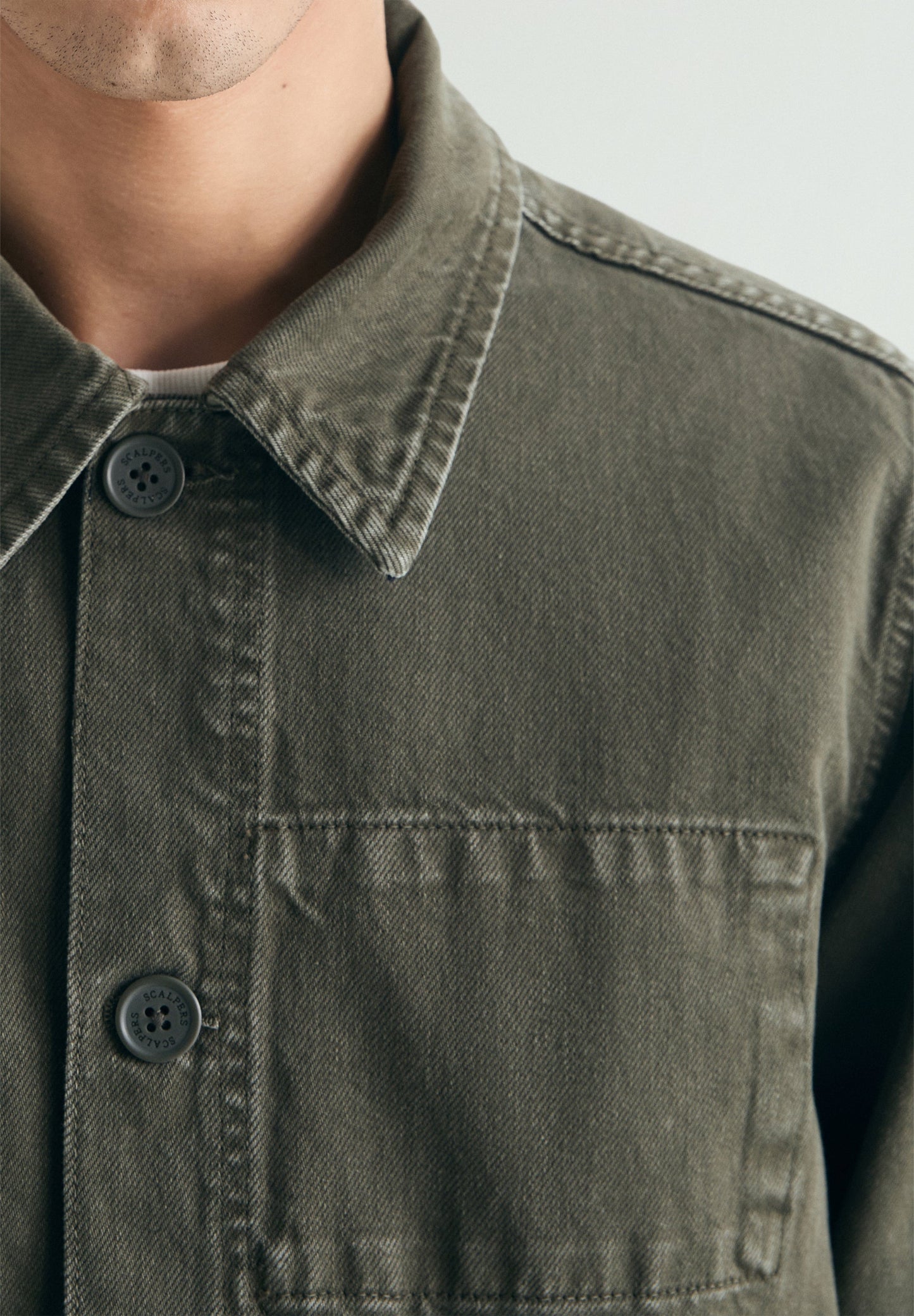 CARDIGAN WORKER COM BOLSOS