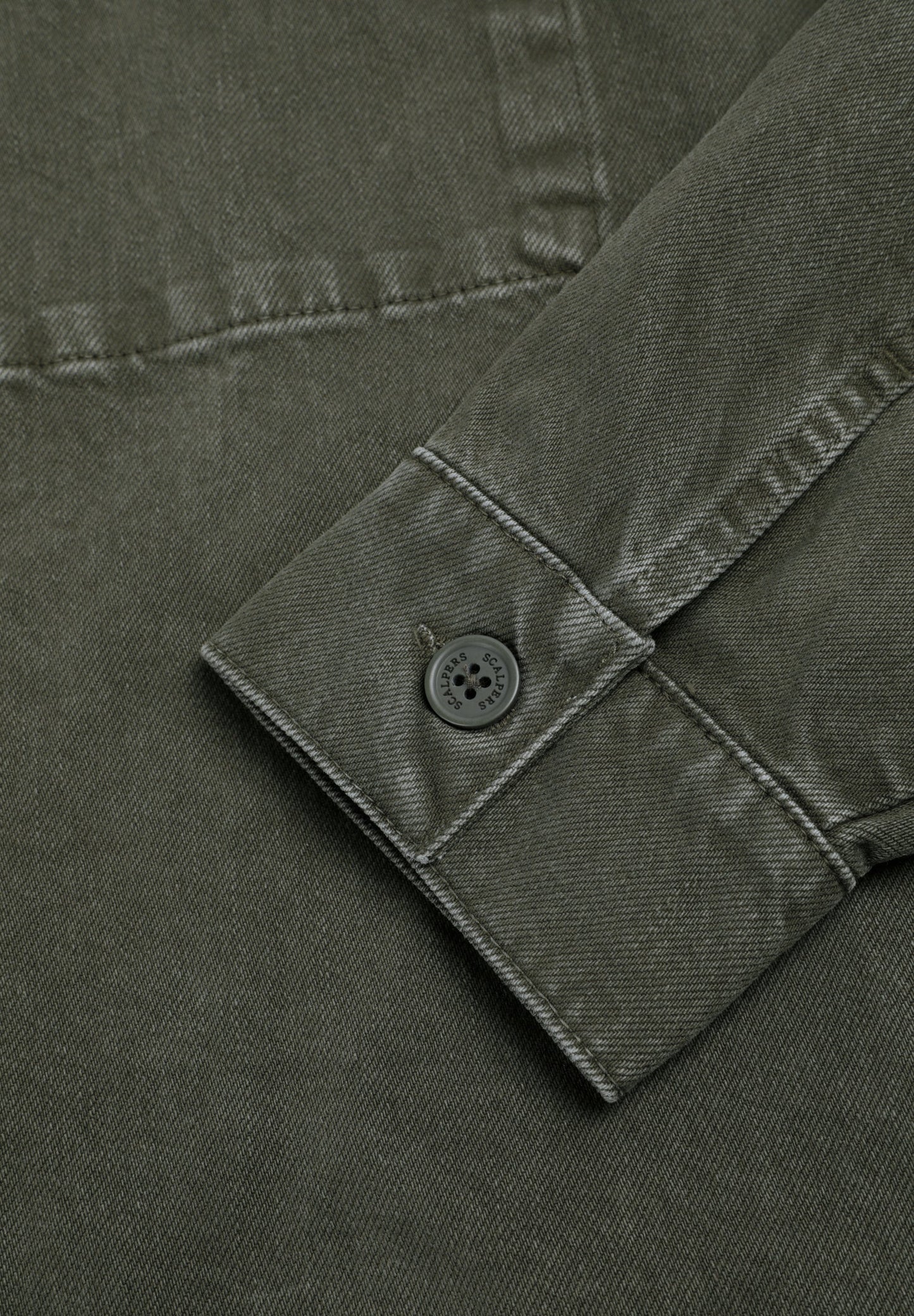 CARDIGAN WORKER COM BOLSOS