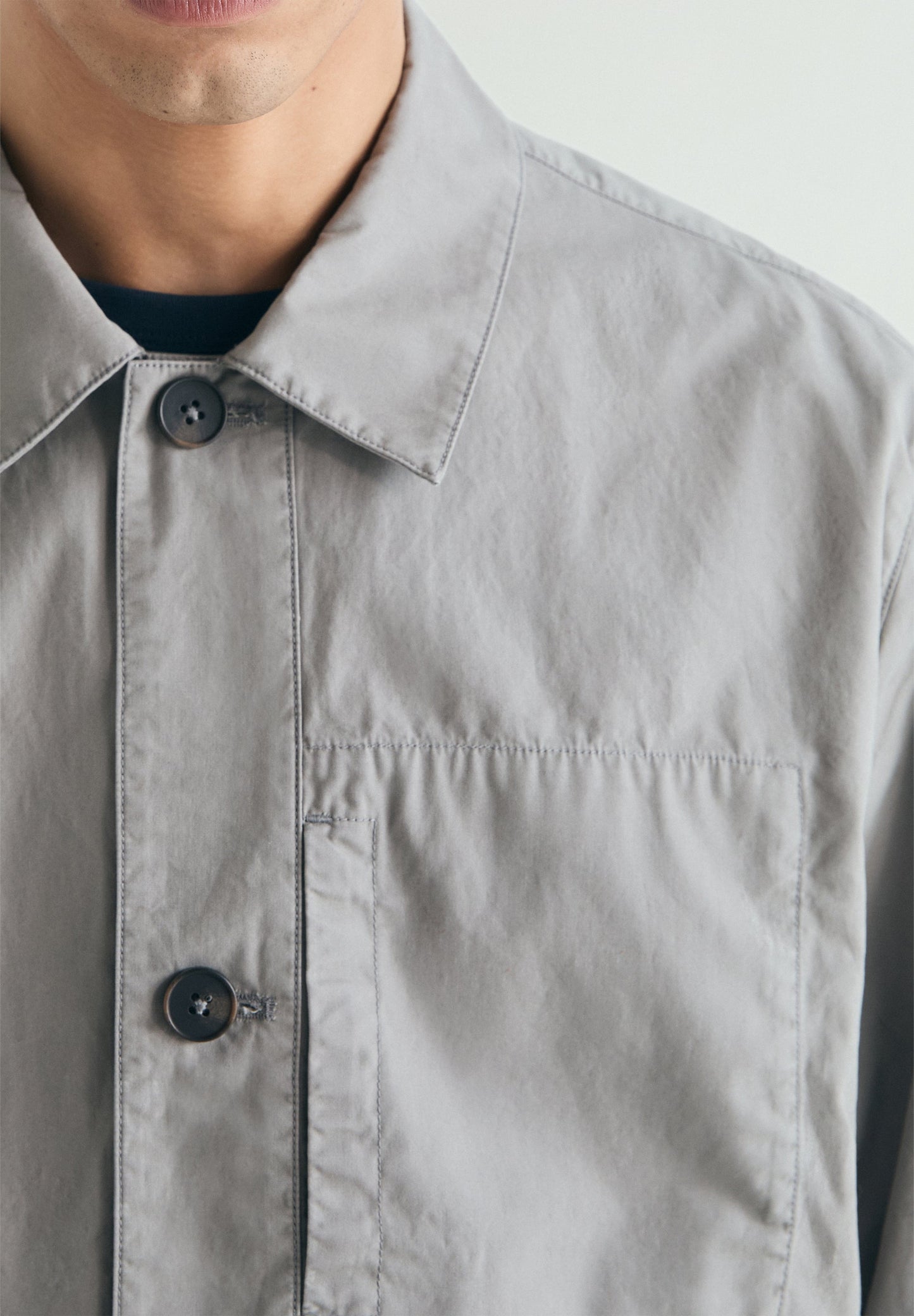 CAMISA COMPRIDA DE ALGODÃO COM BOLSOS