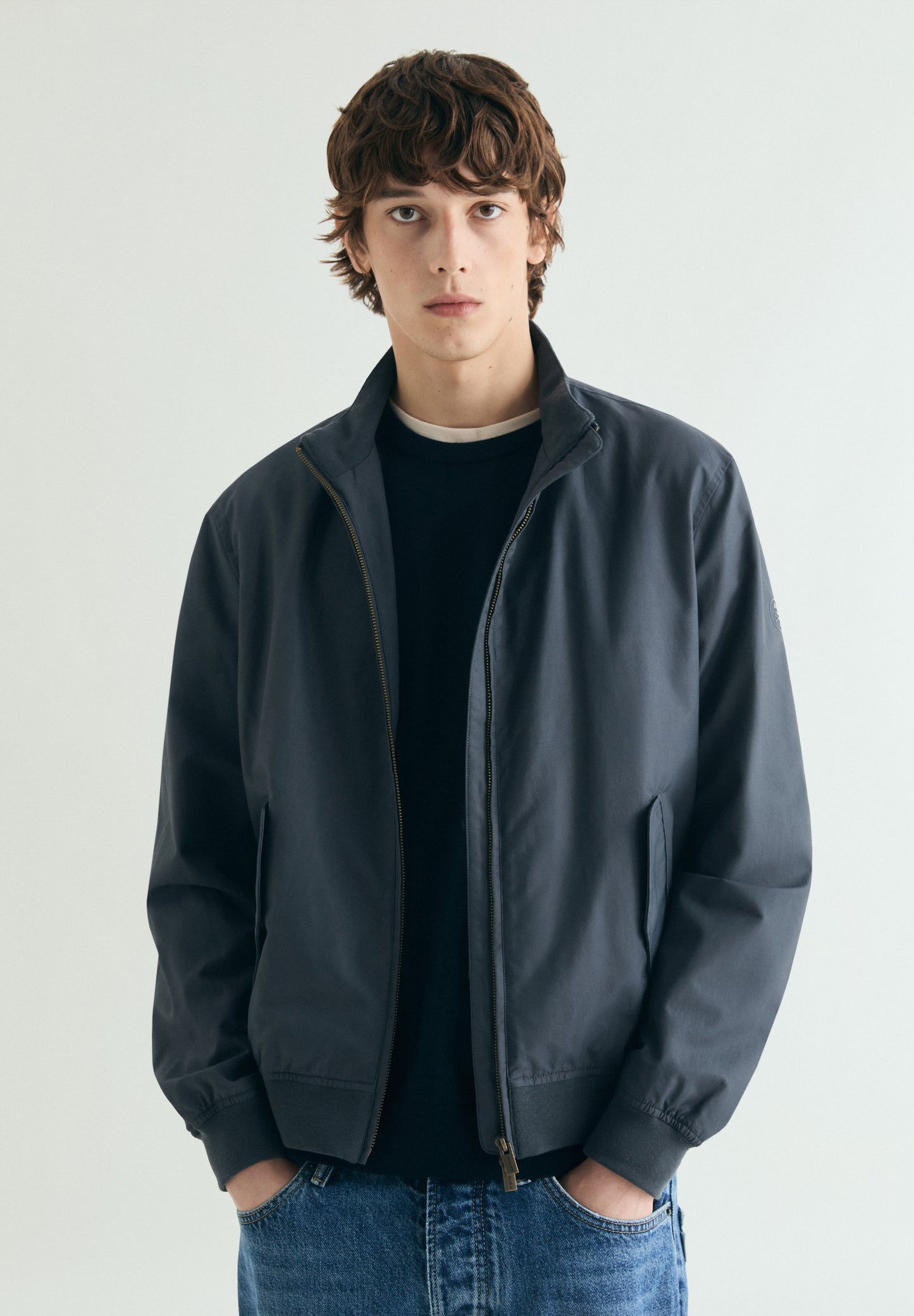 CARDIGAN BOMBER COM GOLA ALTA