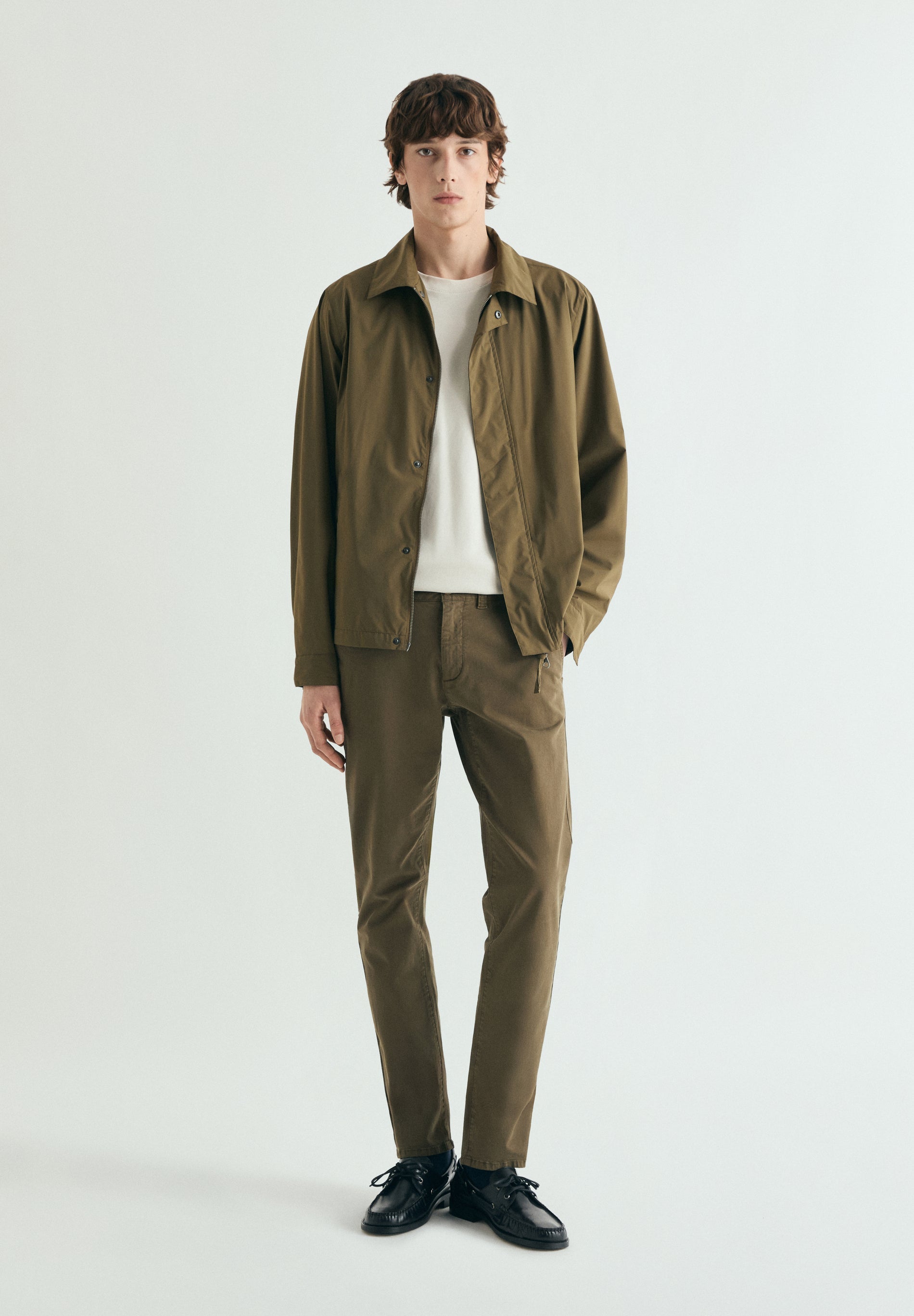 CALÇAS CHINOS SLIM FIT