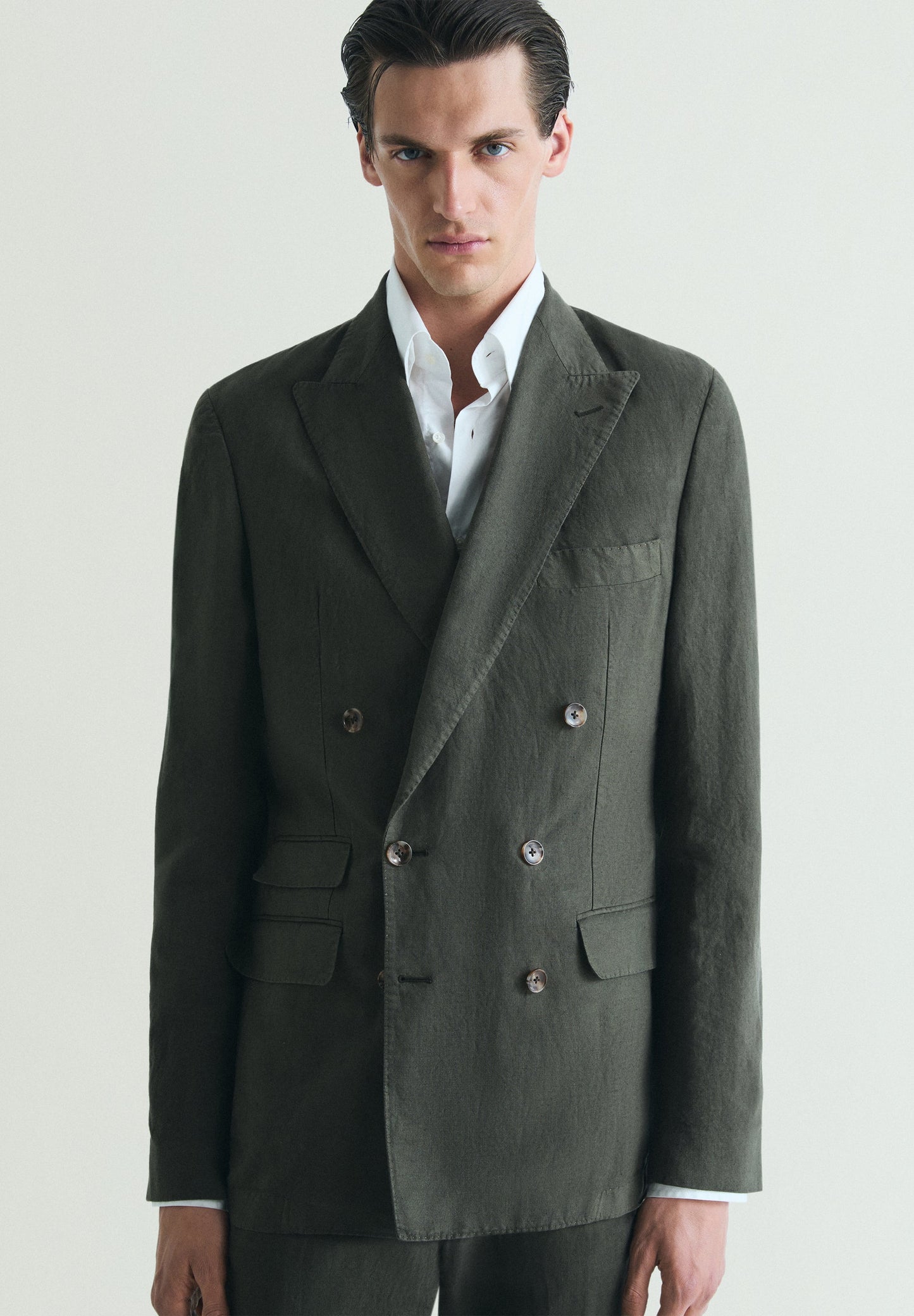 BLAZER CRUZADO DE FATO EM LINHO