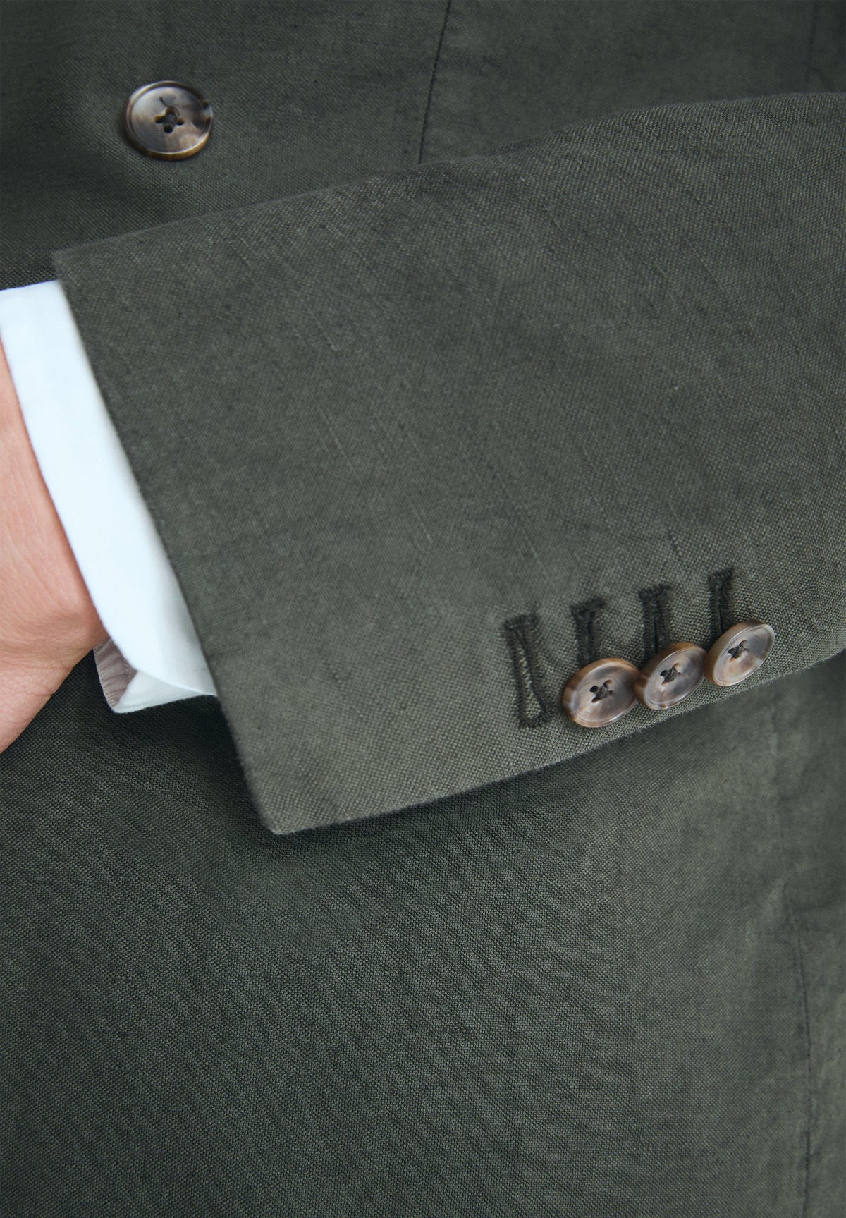 BLAZER CRUZADO DE FATO EM LINHO