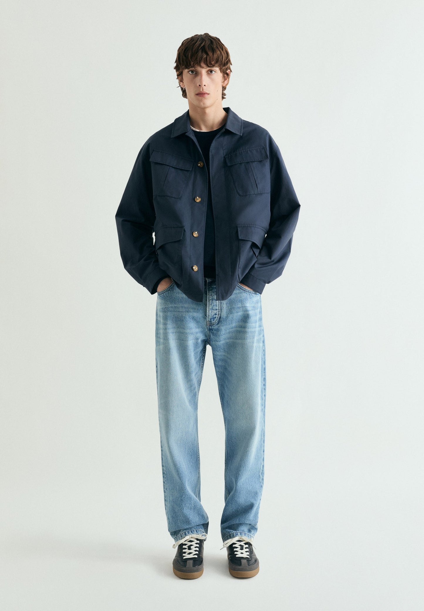 CARDIGAN MILITAR AZUL-MARINHO