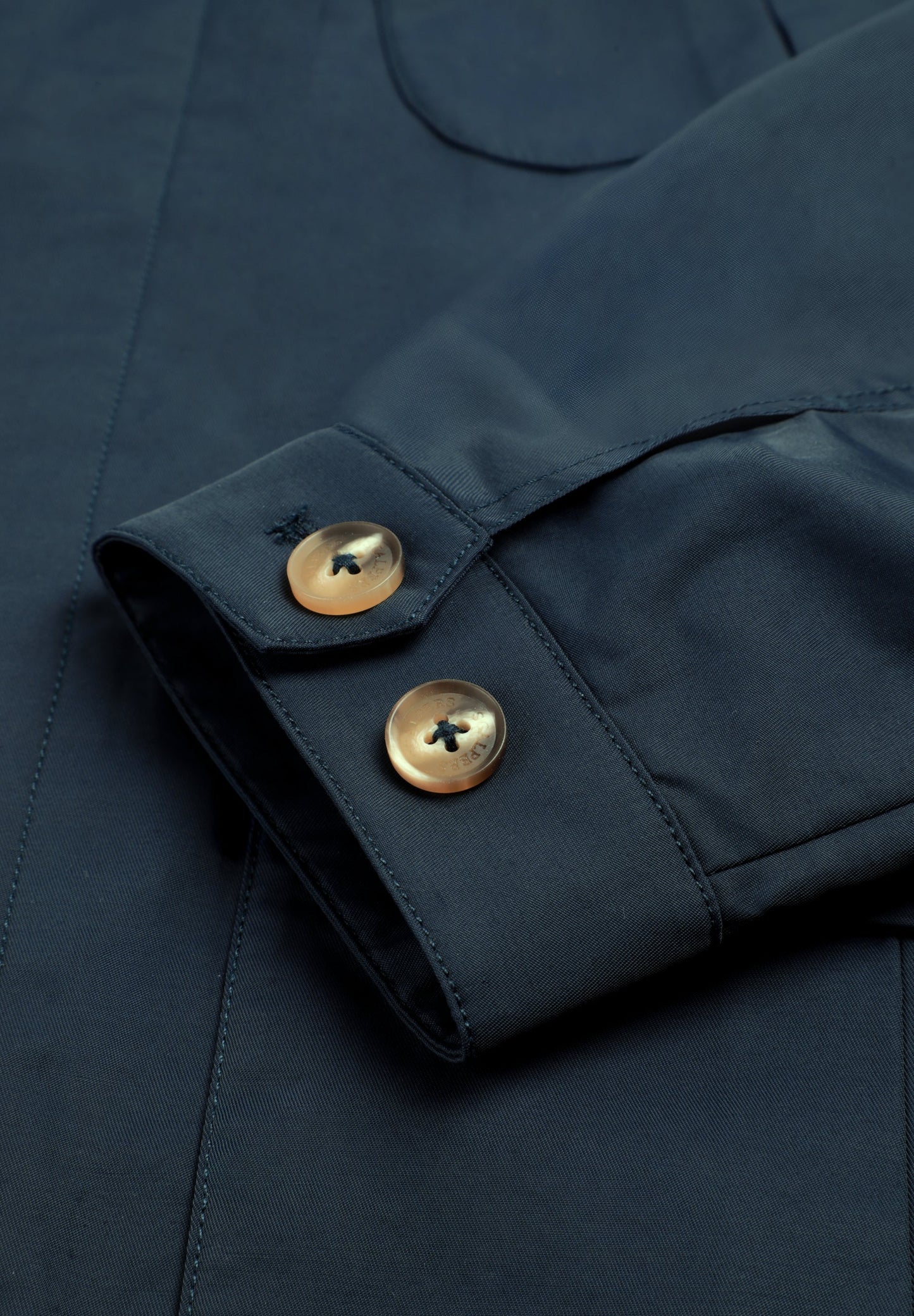 CARDIGAN MILITAR AZUL-MARINHO