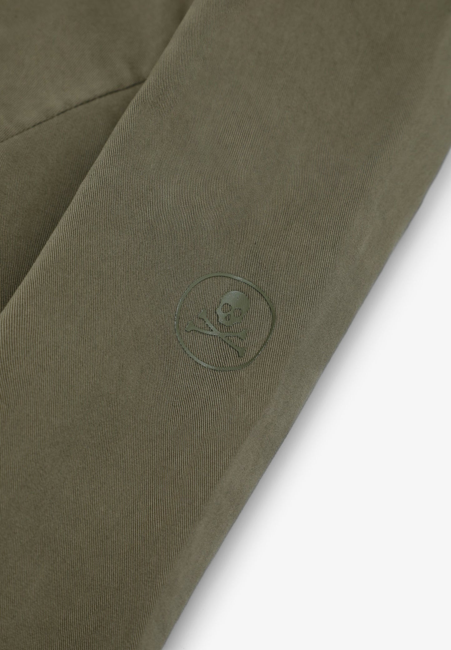 CARDIGAN COM CAPUZ SKULL NO TOM