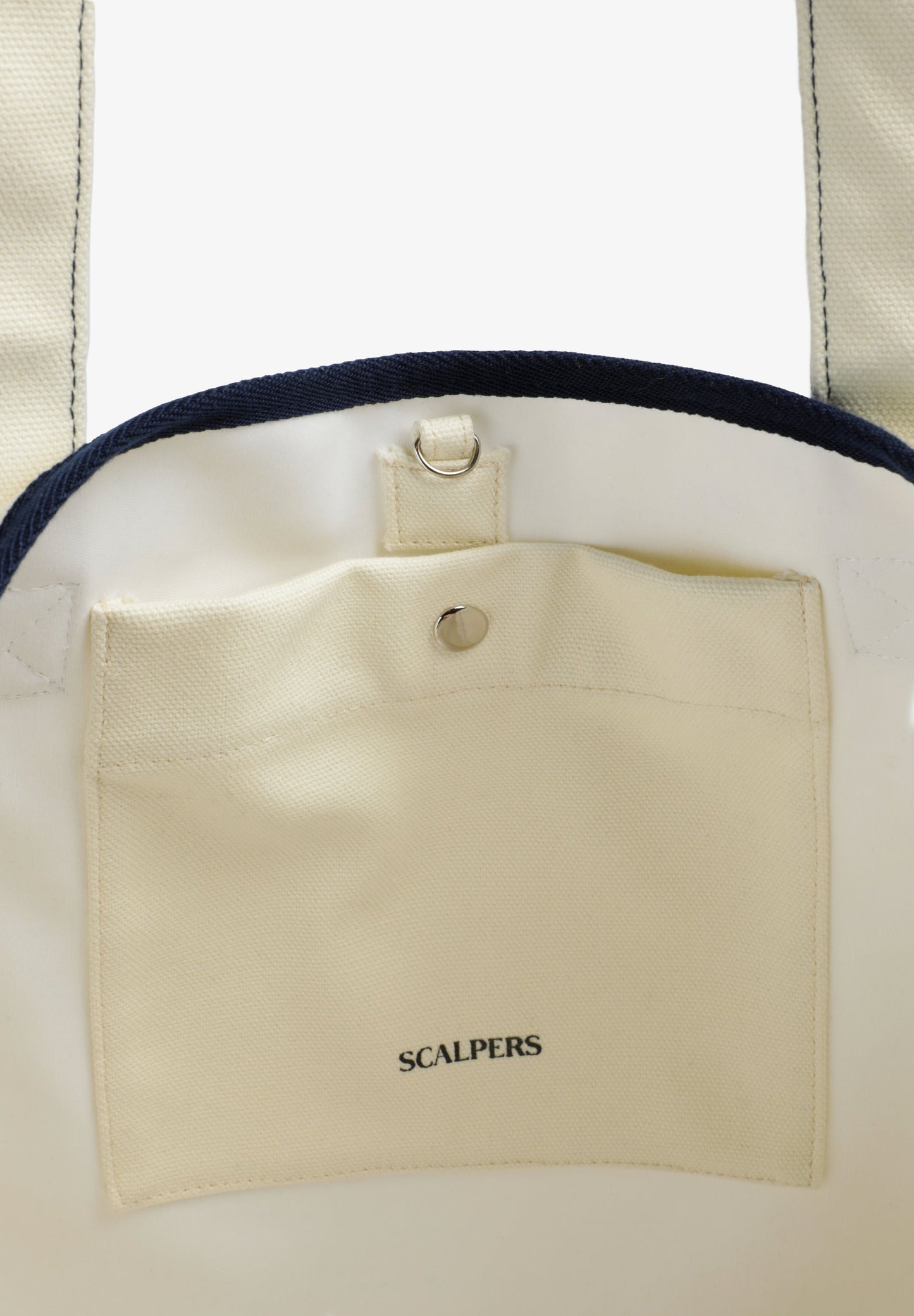 BOLSA DE VIAGEM EM CONTRASTE