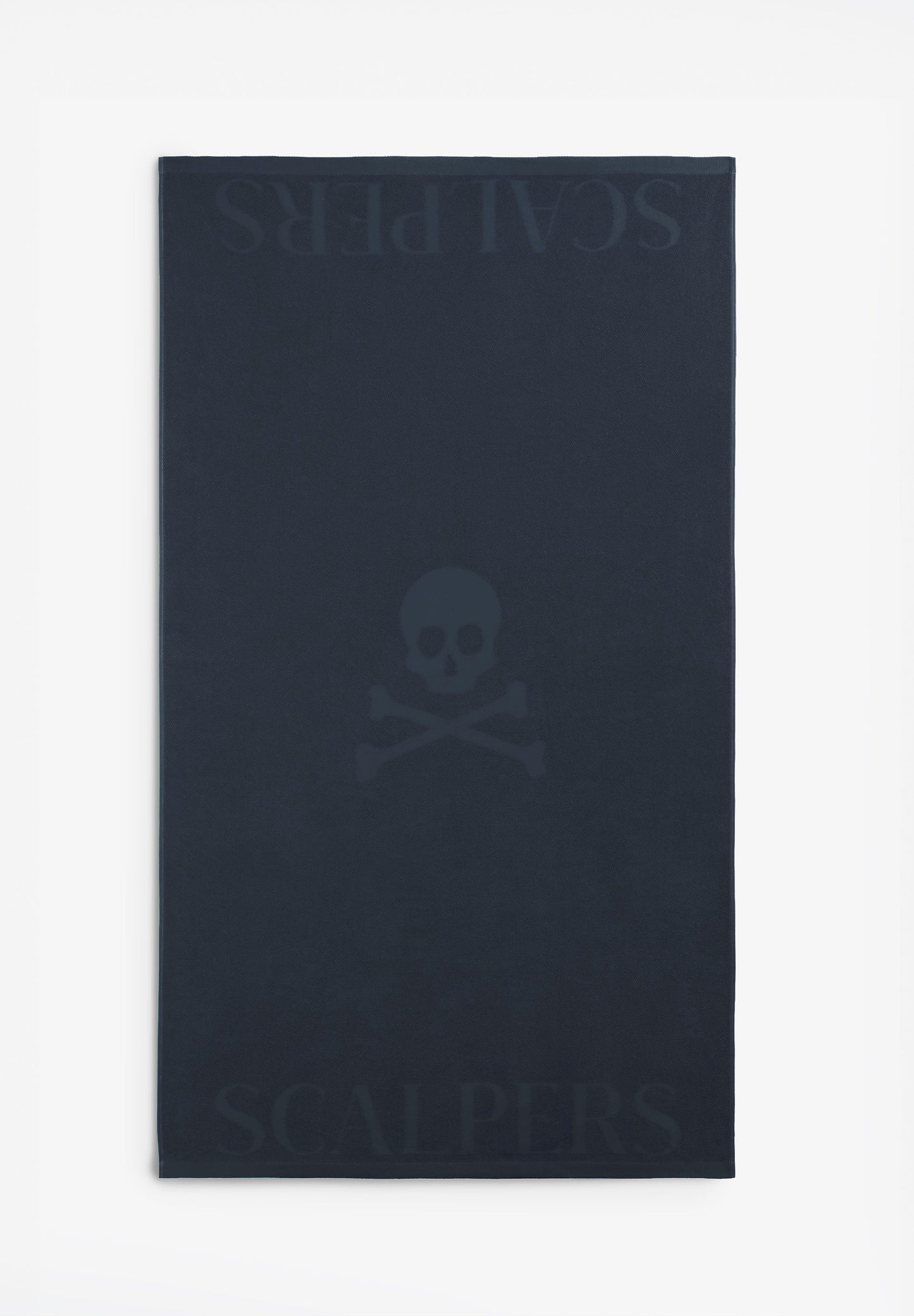 TOALHA COM LOGÓTIPO DE SKULL