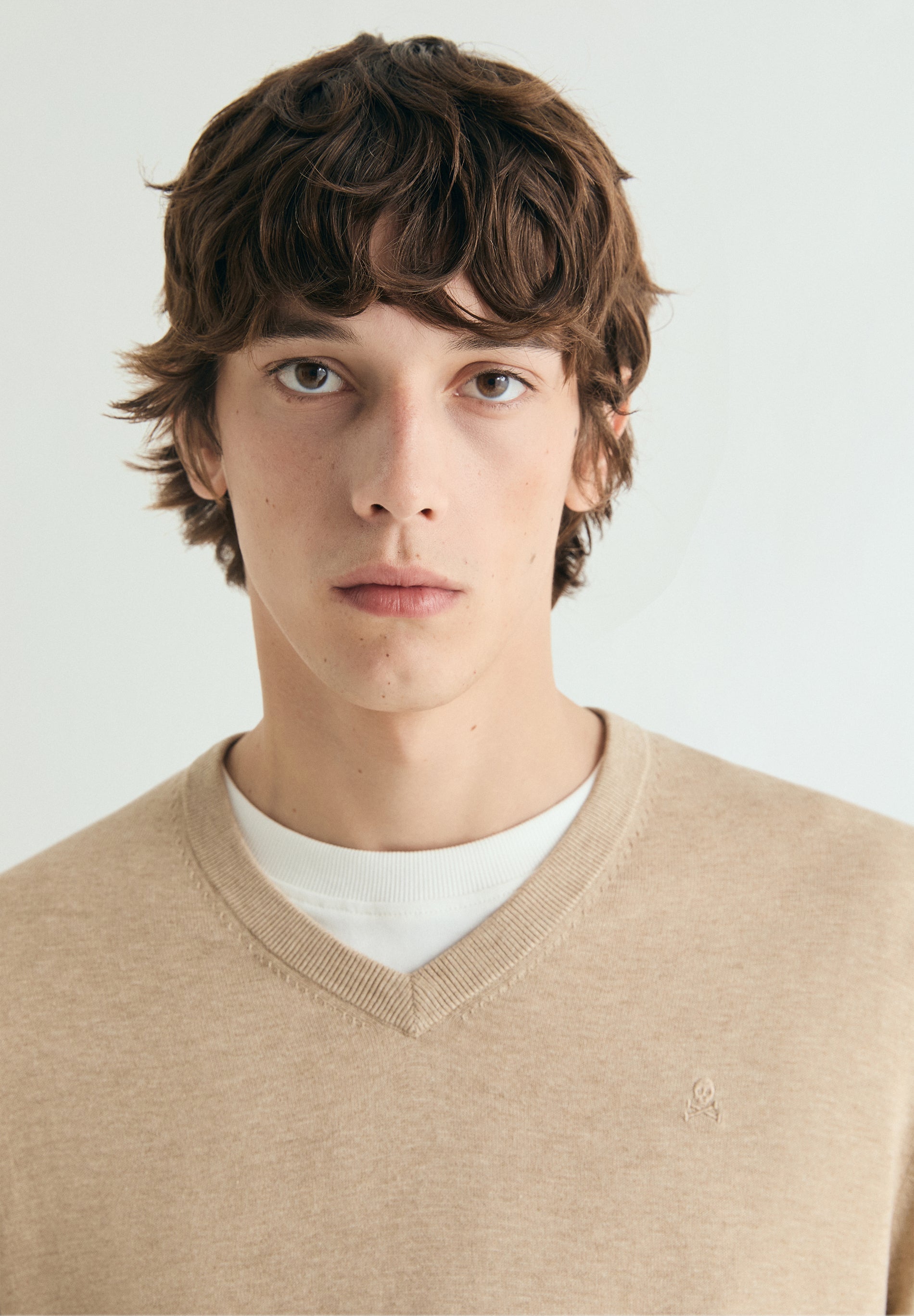 SWEATER SUPIMA BORDADA NO TOM