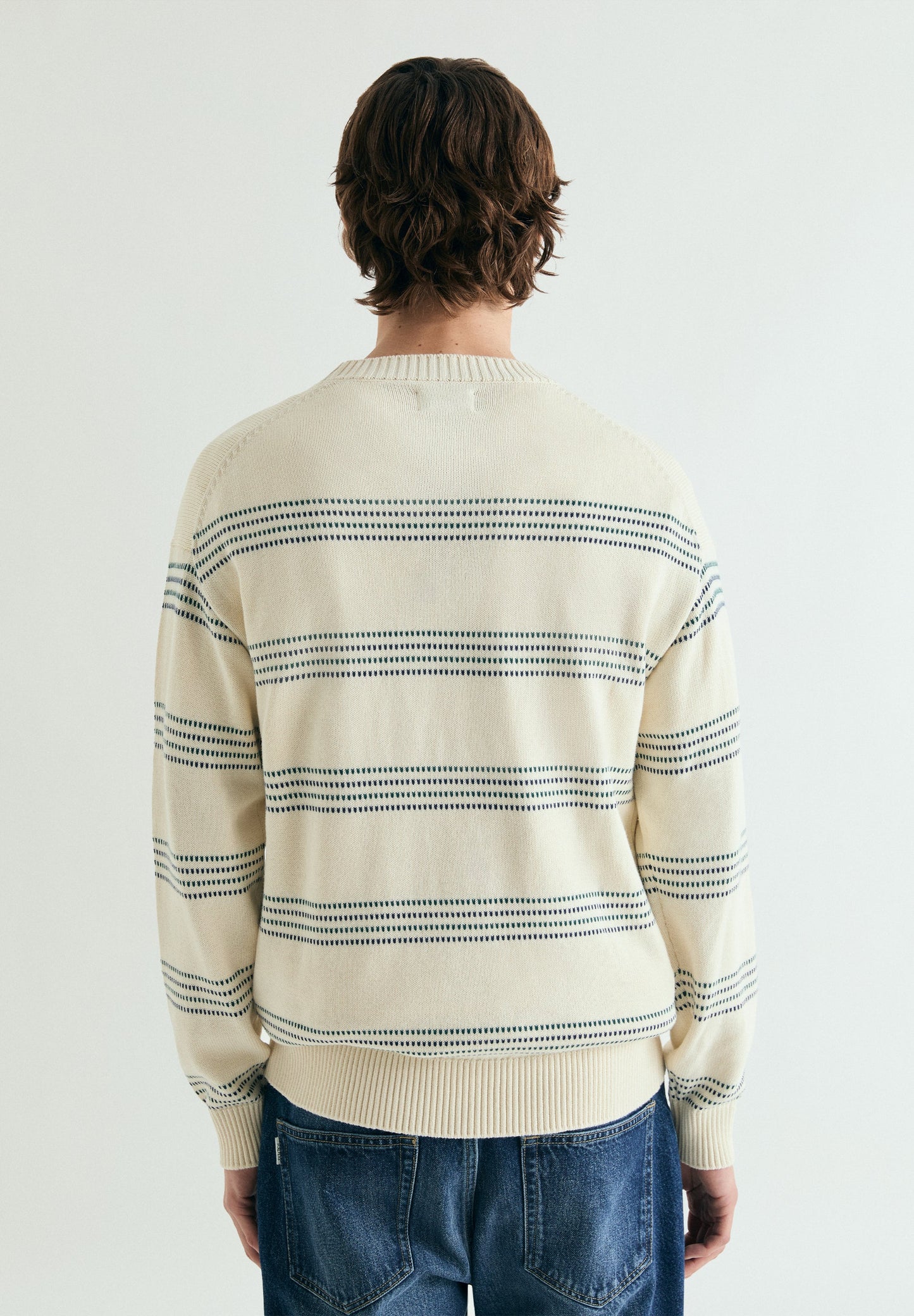 SWEATER ÀS RISCAS RÉTRO