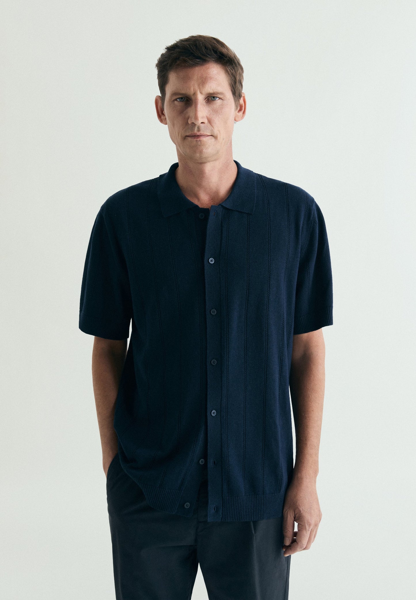 CAMISA POLO EM TRICOT COM BOTÕES