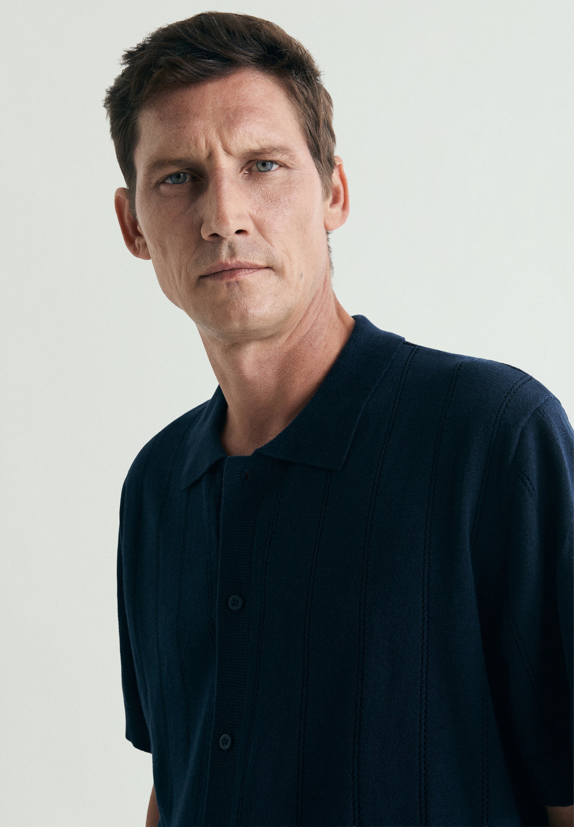 CAMISA POLO EM TRICOT COM BOTÕES