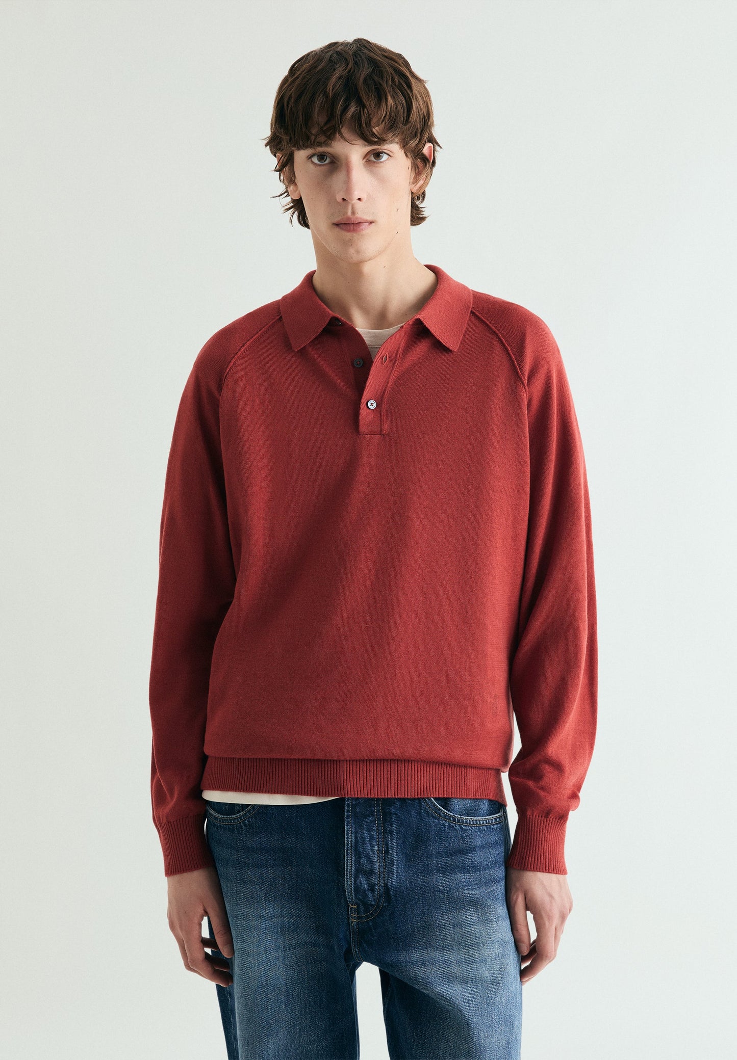 SWEATER COM TIPO CAMISA POLO RAGLÃ