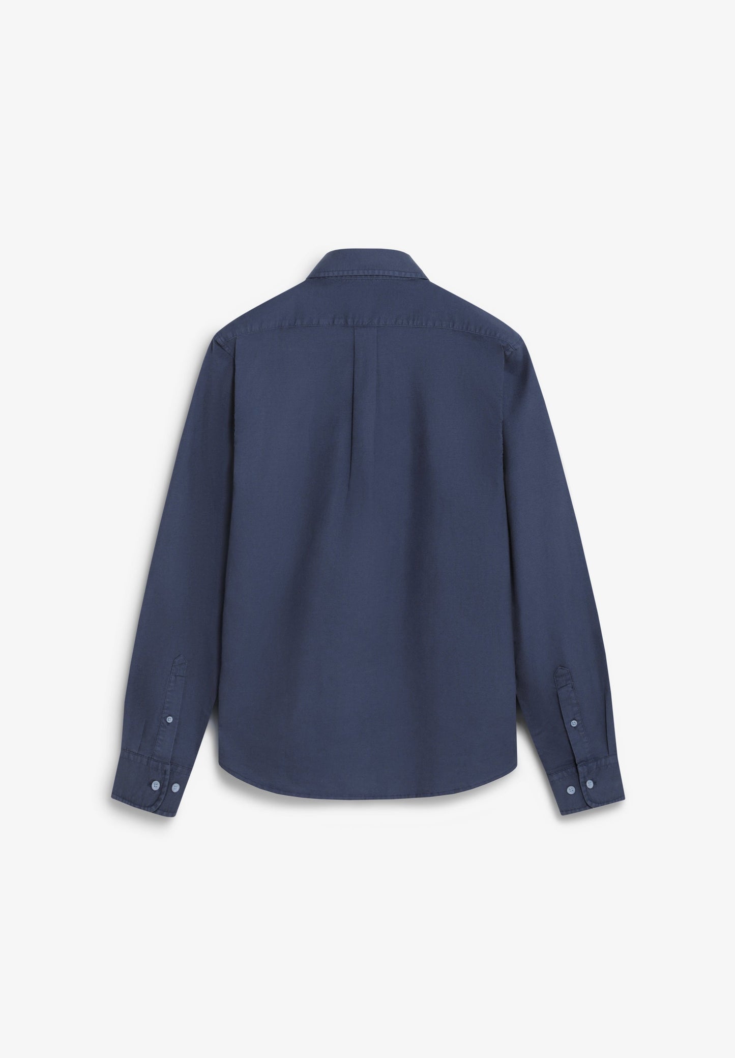 CAMISA OXFORD COM BORDADO NO TOM