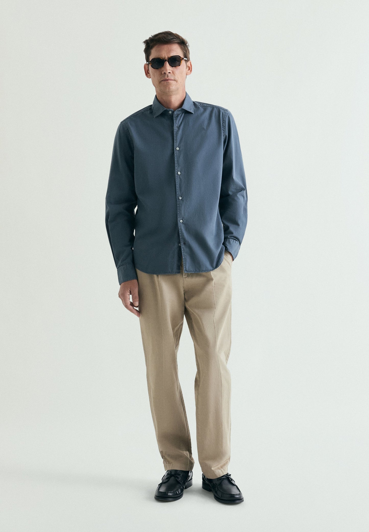 CAMISA REGULAR FIT BORDADA