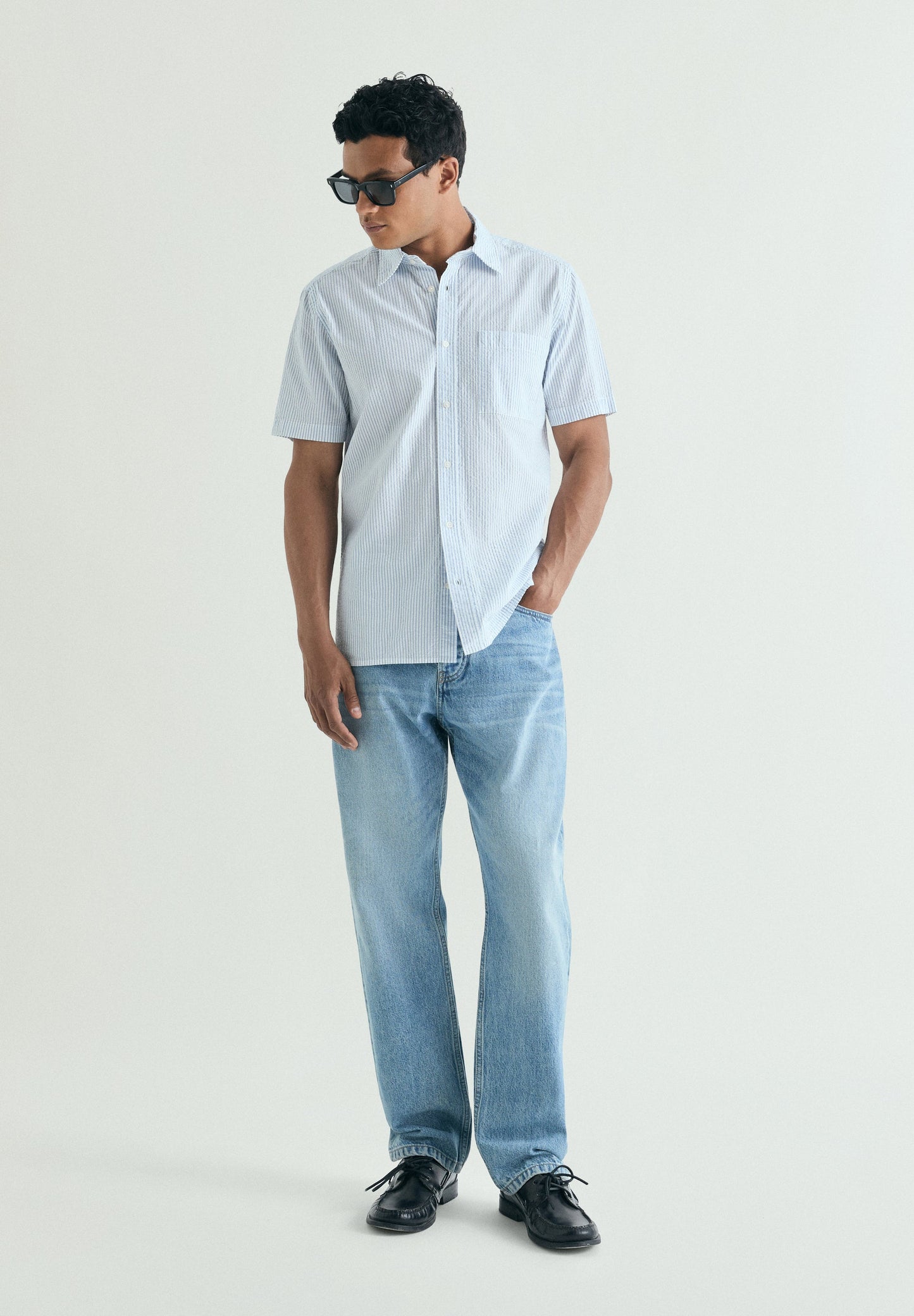 CAMISA DE MANGA CURTA ÀS RISCAS