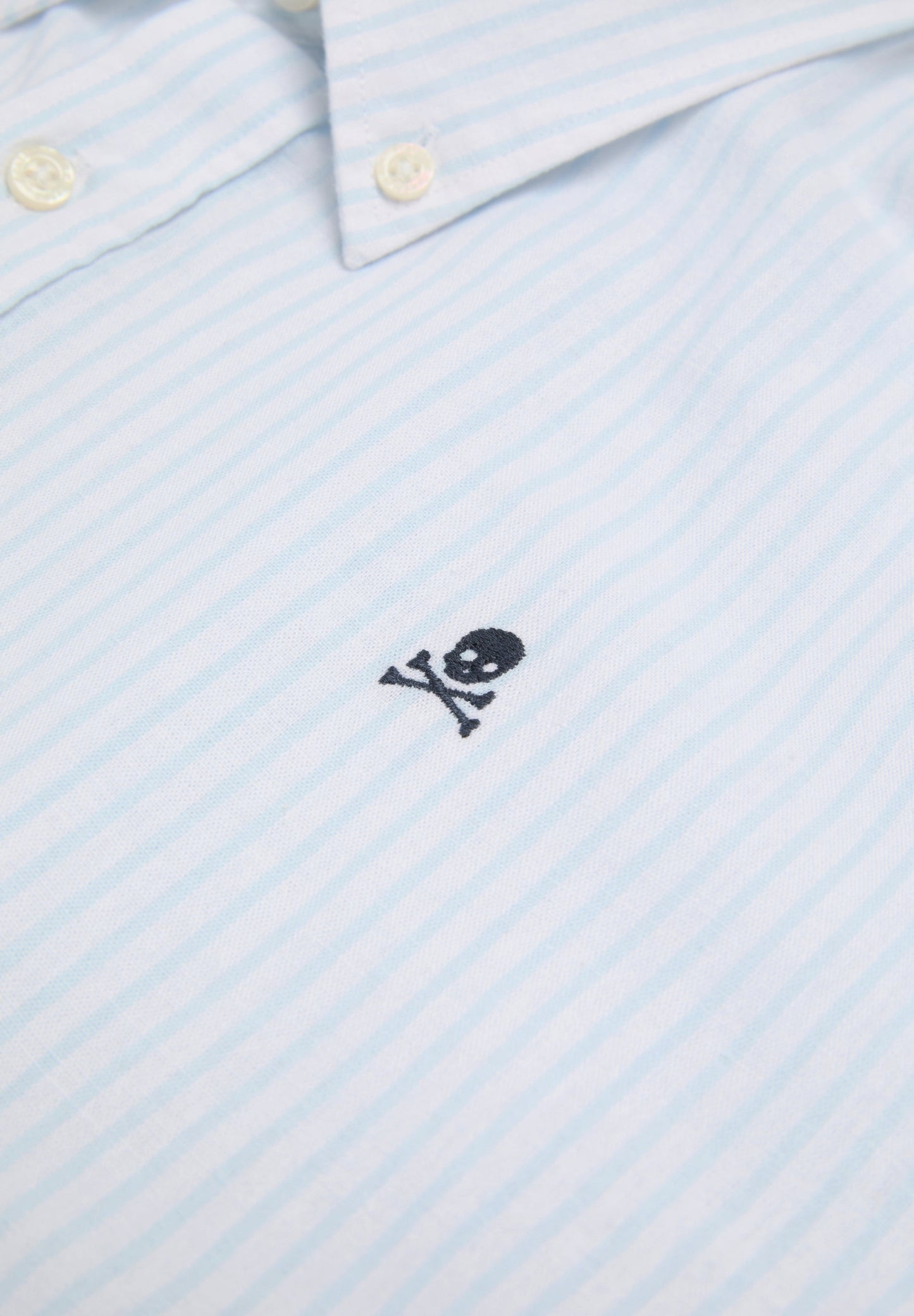 CAMISA OXFORD ÀS RISCAS