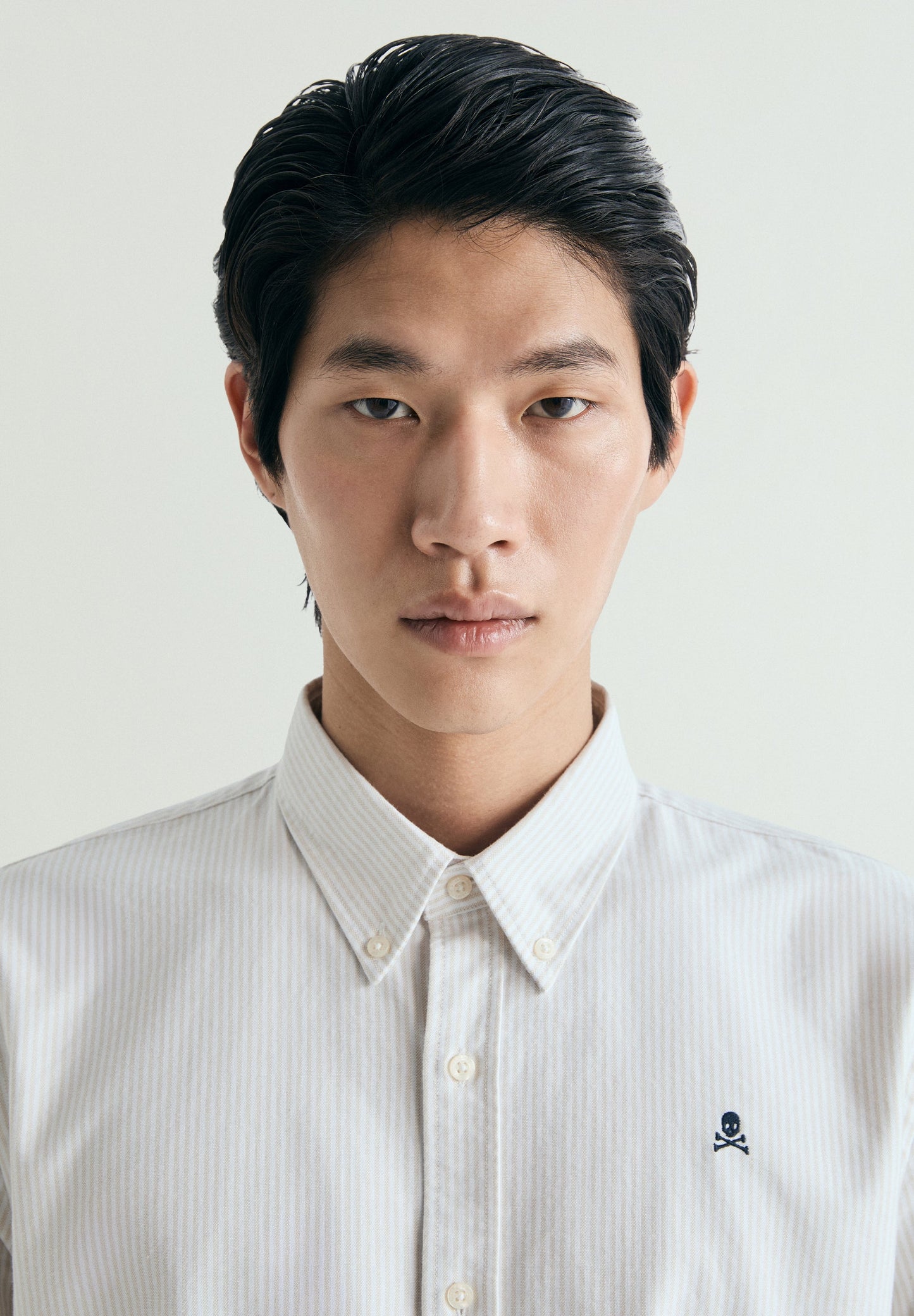 CAMISA OXFORD PADRÃO ÀS RISCAS