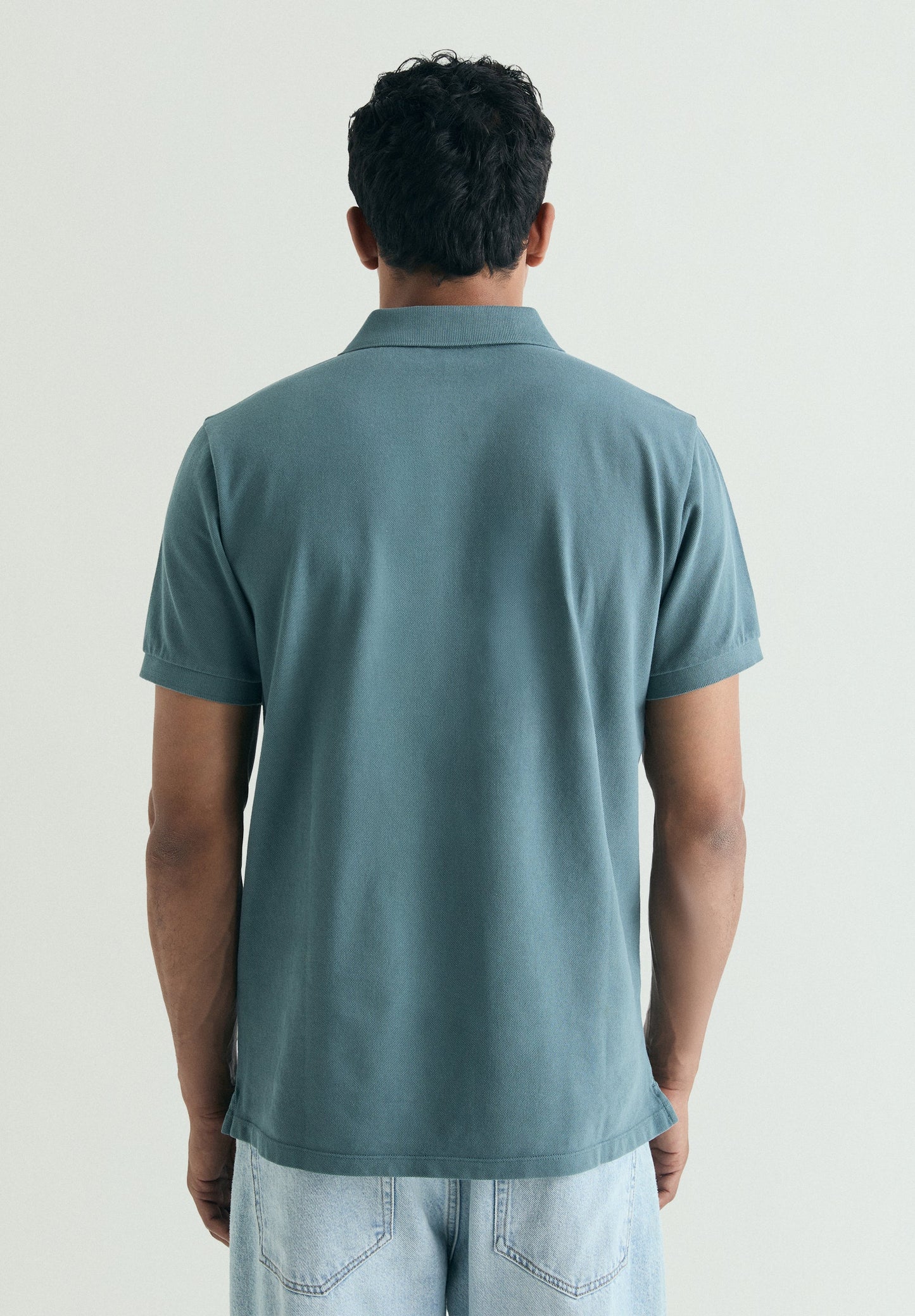 CAMISA POLO DE PIQUÉ COM BORDADO