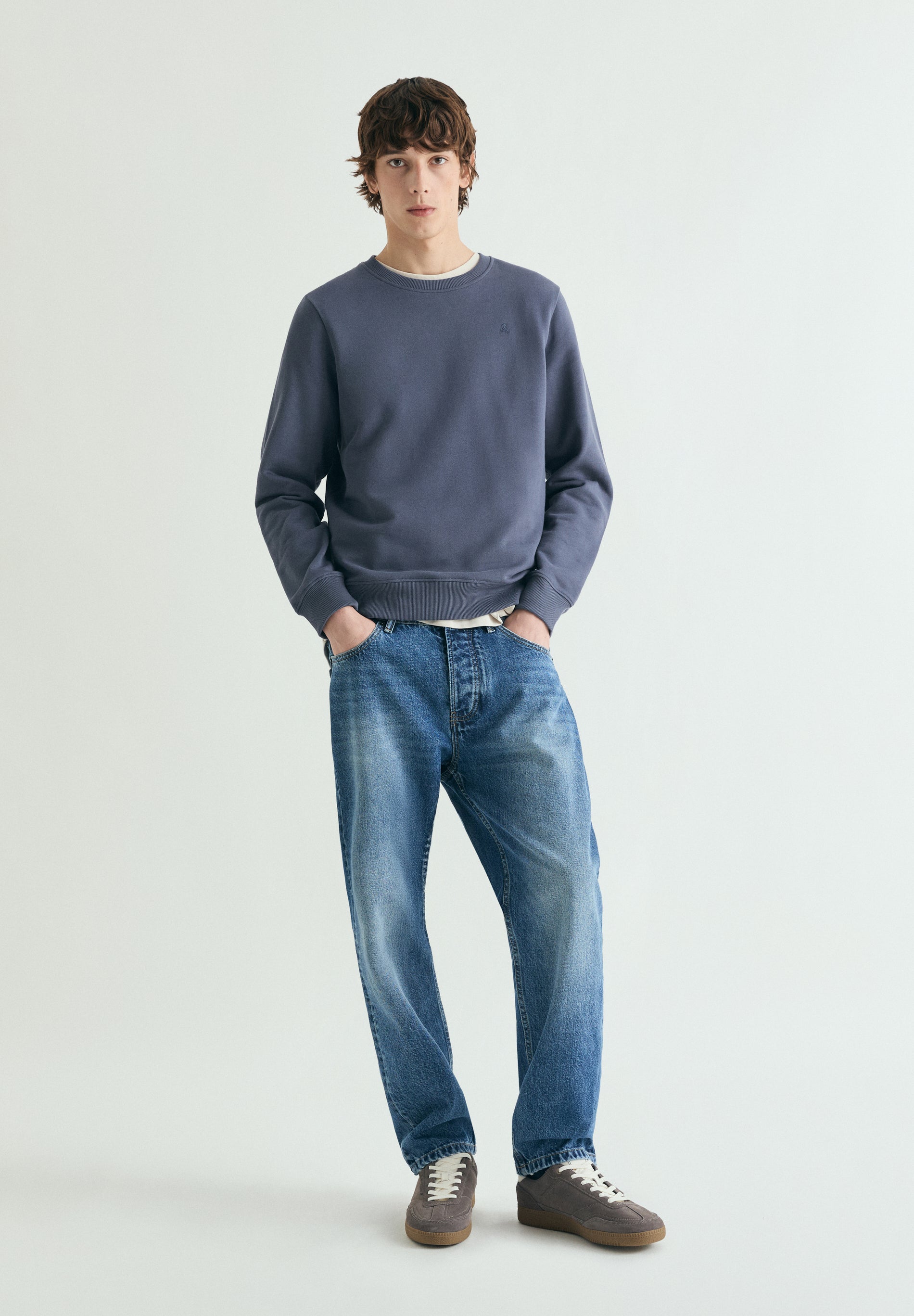 SWEATSHIRT BORDADA LAVADA