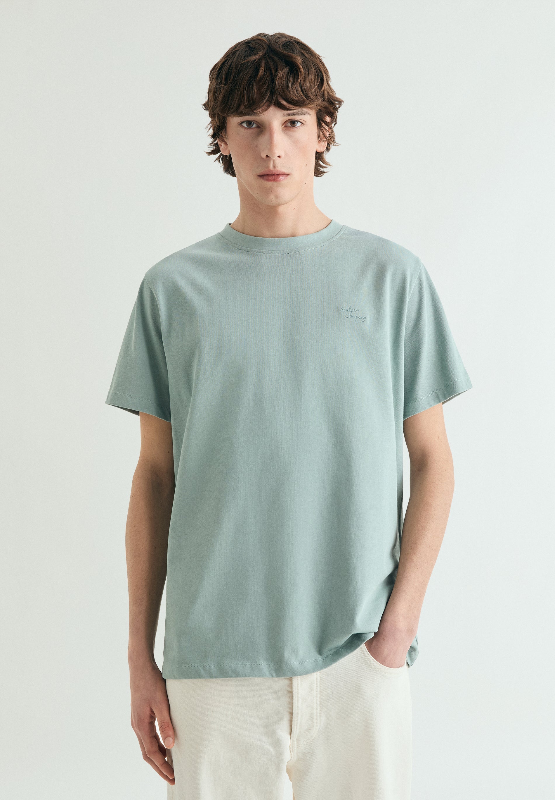 T-SHIRT BORDADA MEDIUM WEIGHT