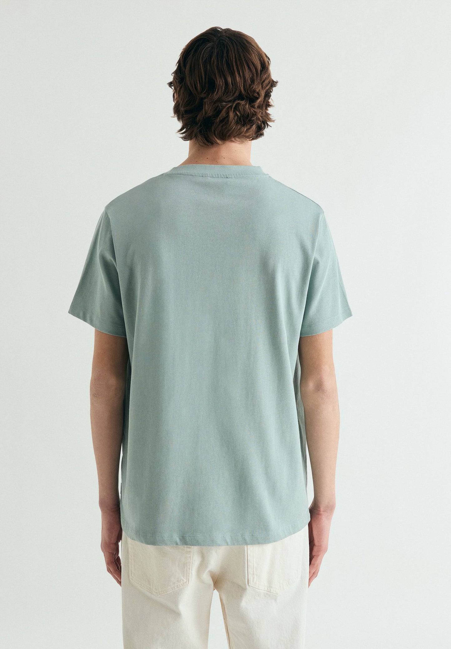 T-SHIRT BORDADA MEDIUM WEIGHT