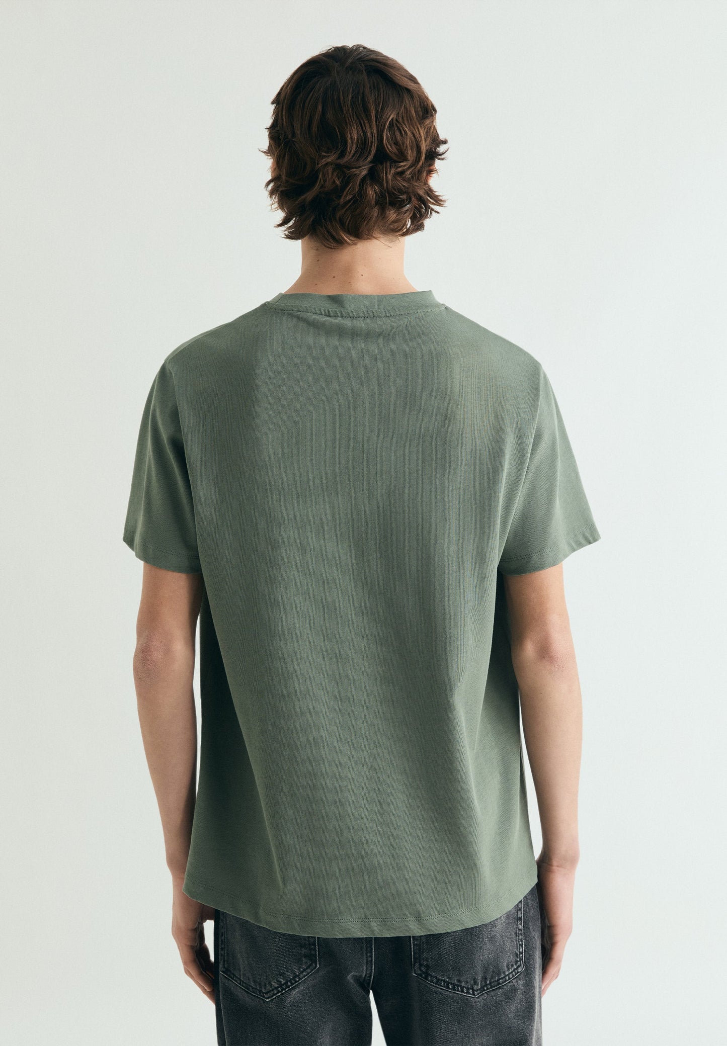 T-SHIRT BORDADA MEDIUM WEIGHT