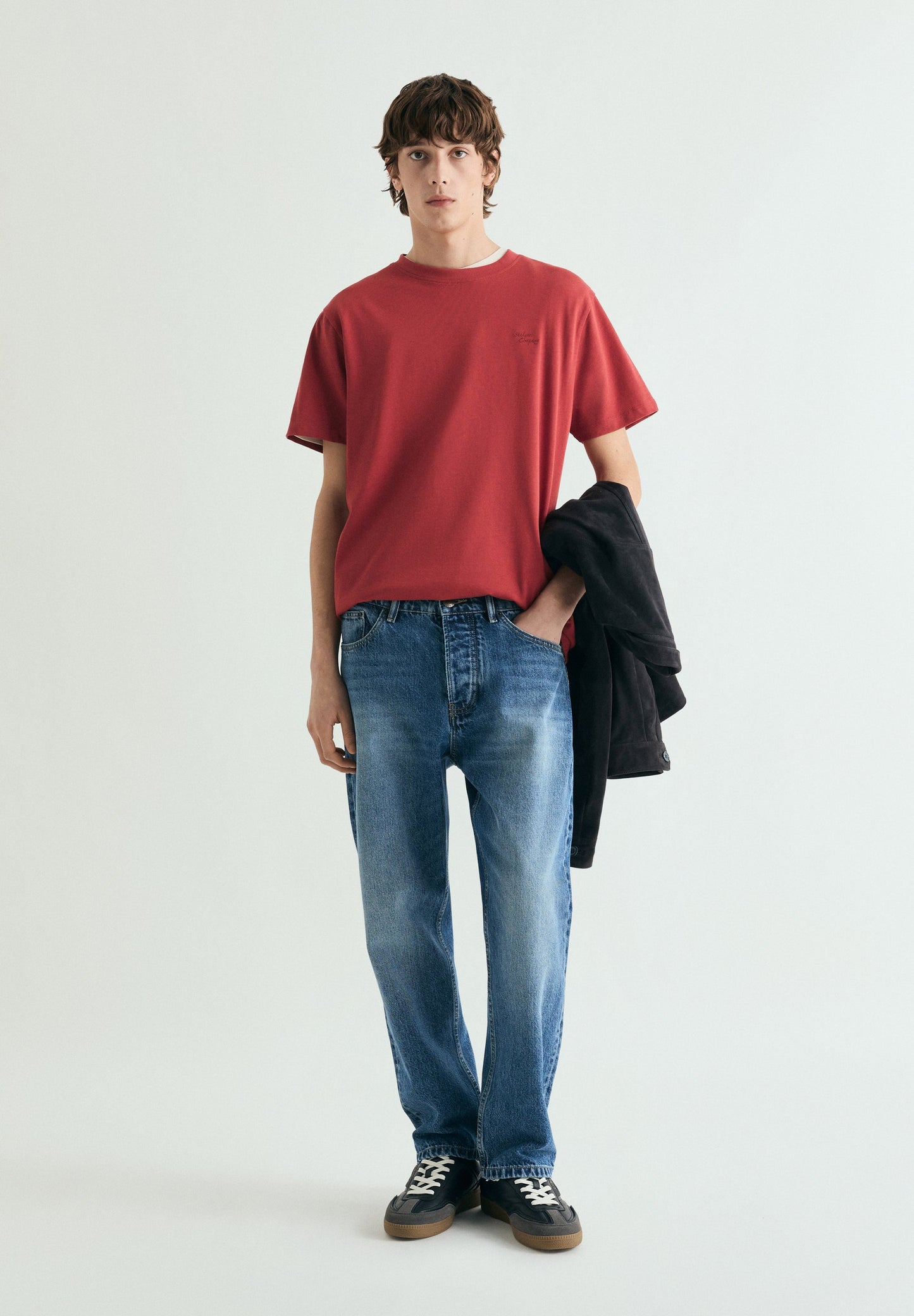 T-SHIRT BORDADA MEDIUM WEIGHT