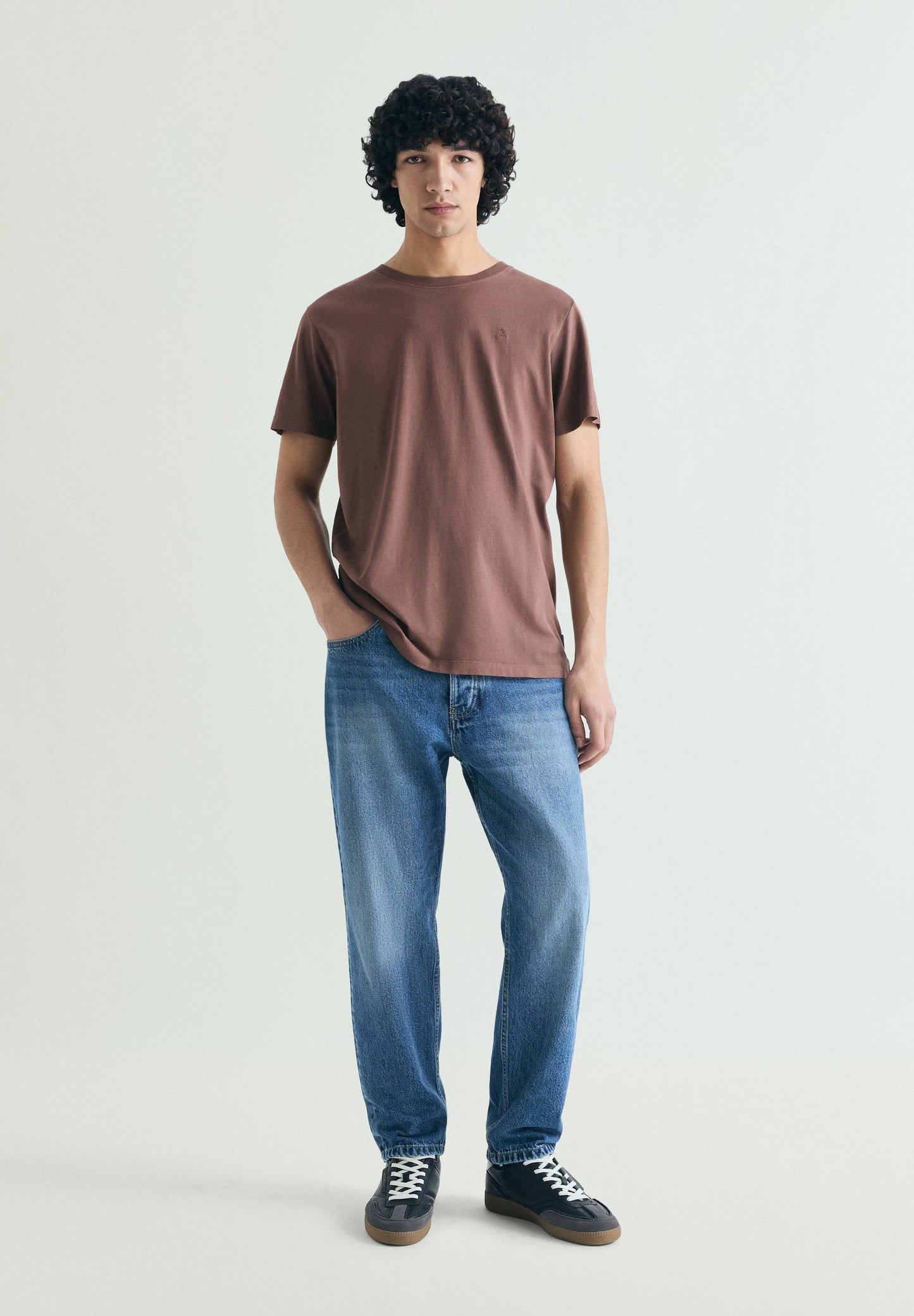 CAMISETA BORDADA REGULAR FIT - Scalpers