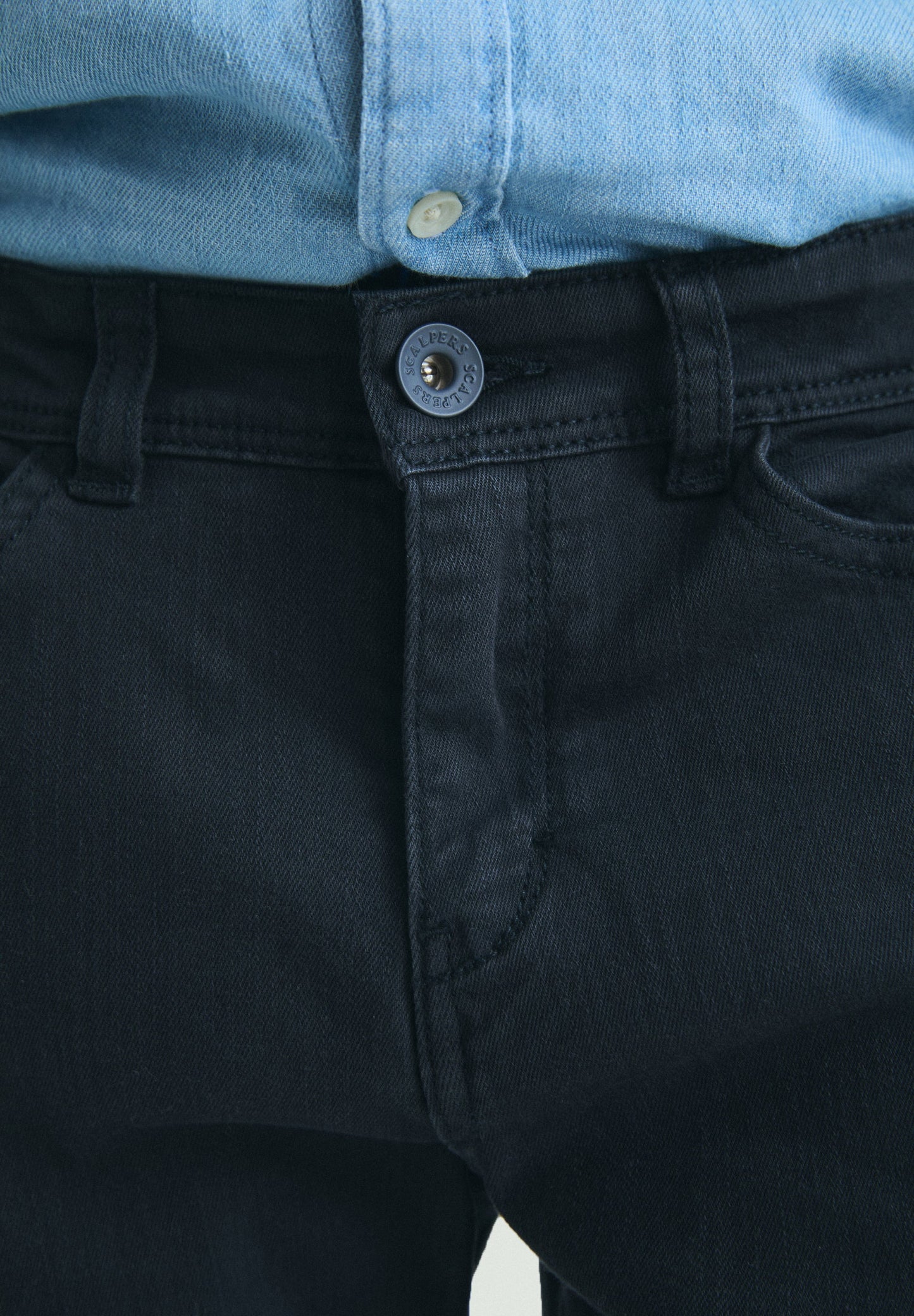 CALÇAS SLIM FIT FIVE POCKETS