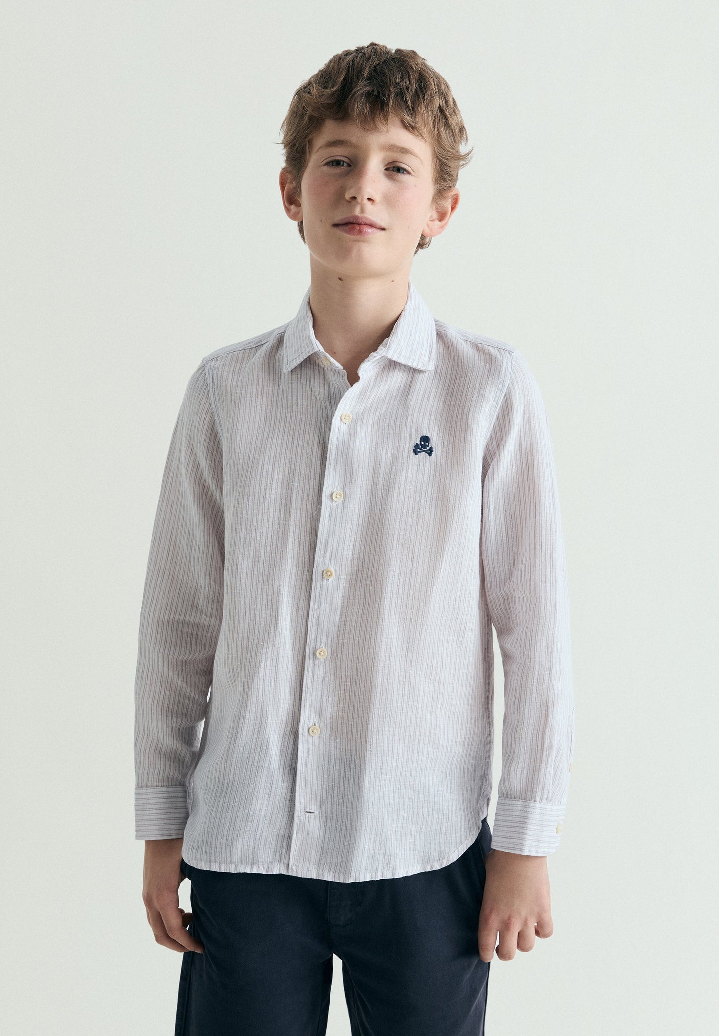 CAMISA DE LINHO ÀS RISCAS