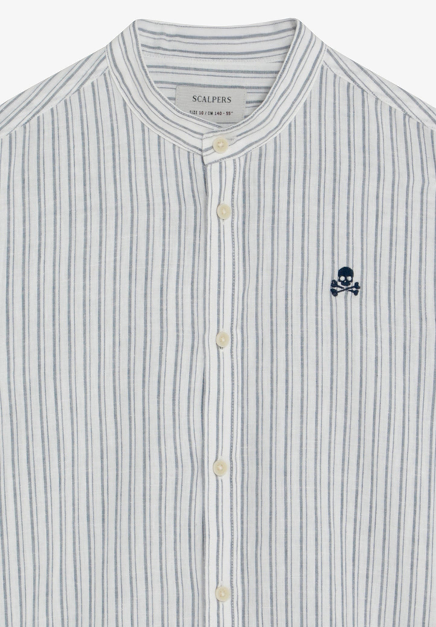 CAMISA ÀS RISCAS COM GOLA MAO