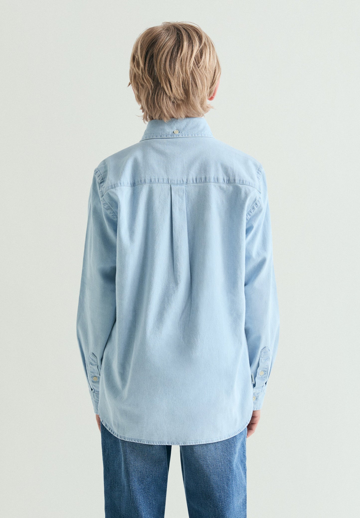 CAMISA DENIM DECOTE COM BOTÕES