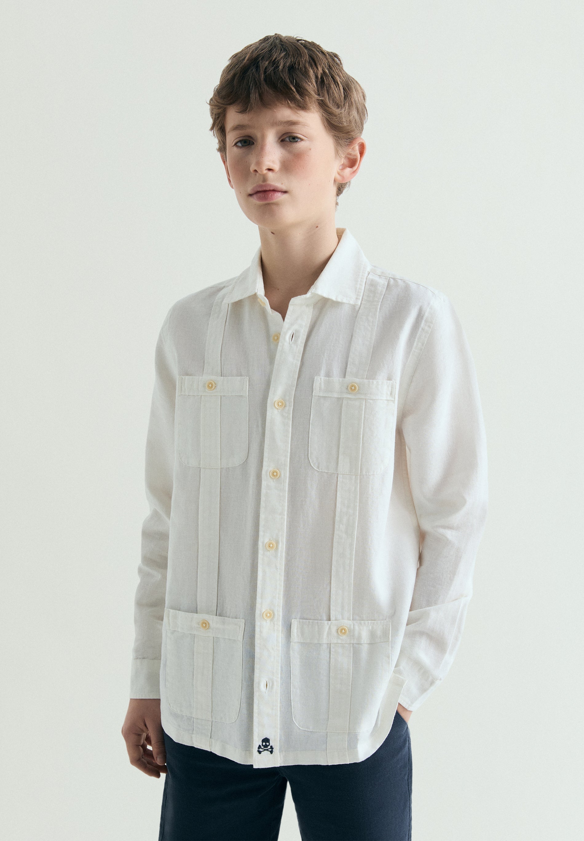 CAMISA GUAYABERA EM LINHO