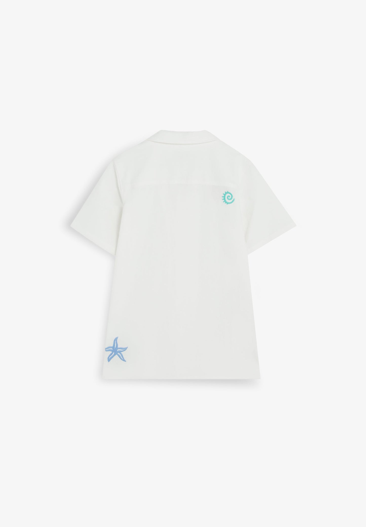 CAMISA DE MANGA CURTA COM BORDADOS