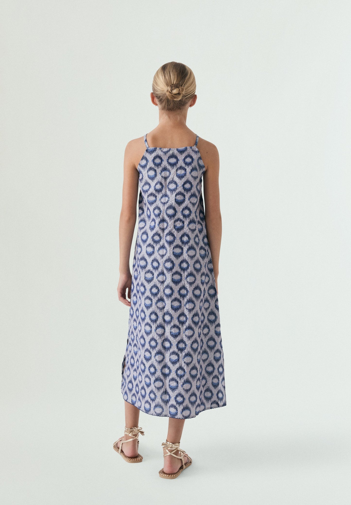 VESTIDO MIDI COM PADRÃO