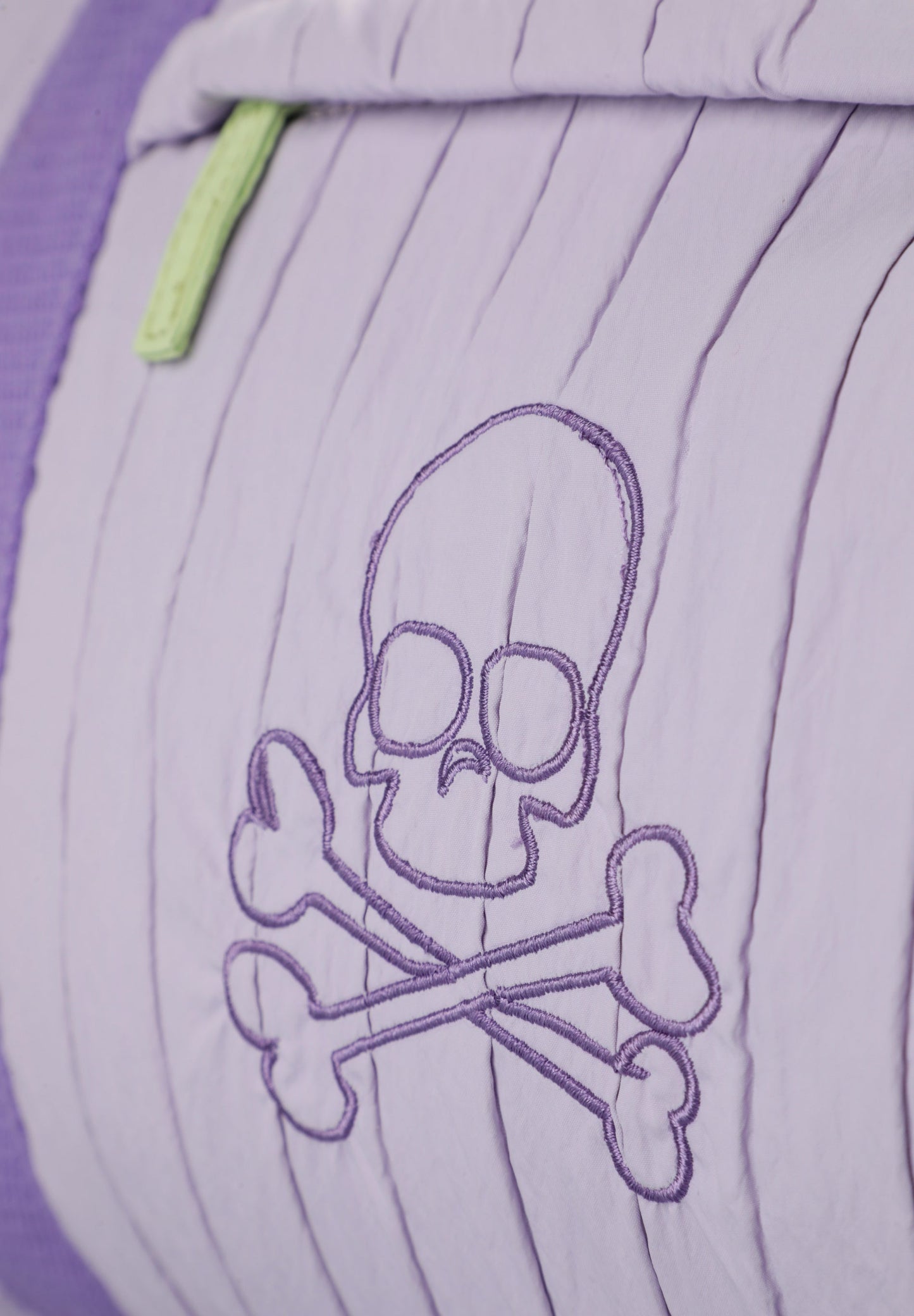 BOLSA DE VIAGEM COM SKULL