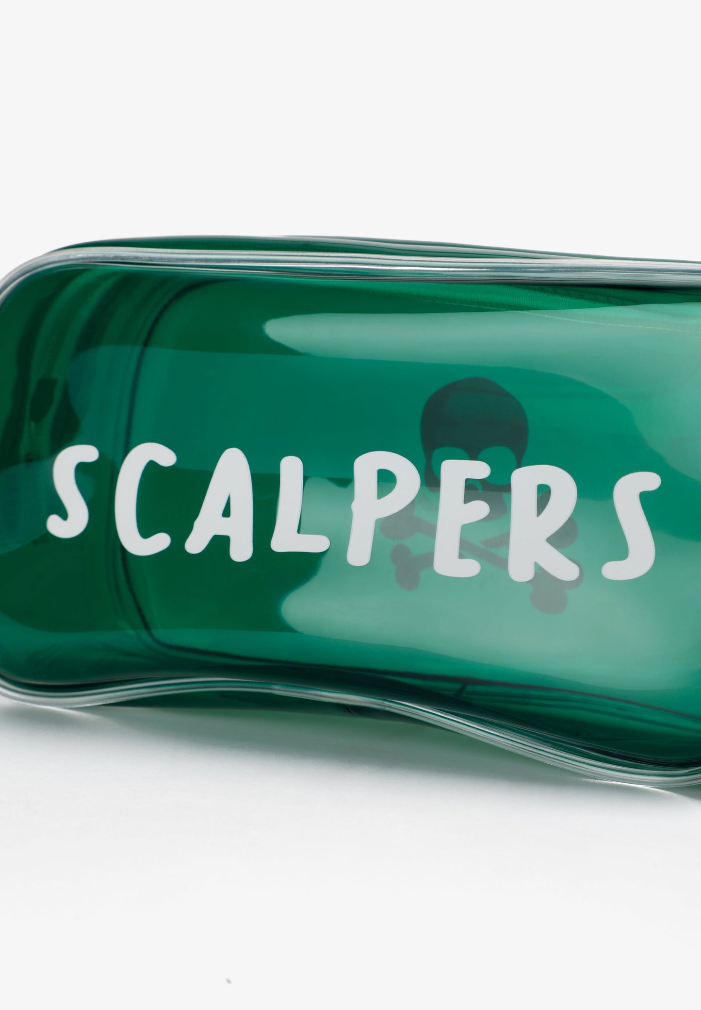 NÉCESSAIRE COM CONJUNTO DE VIAGEM