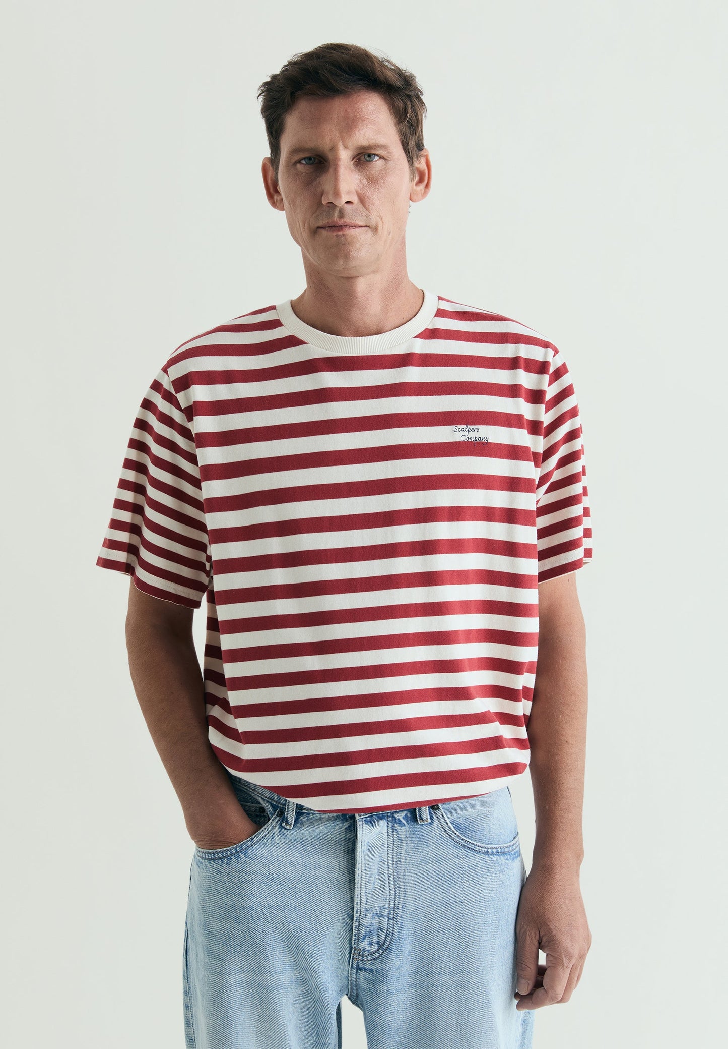 T-SHIRT ÀS RISCAS COM CONTRASTE