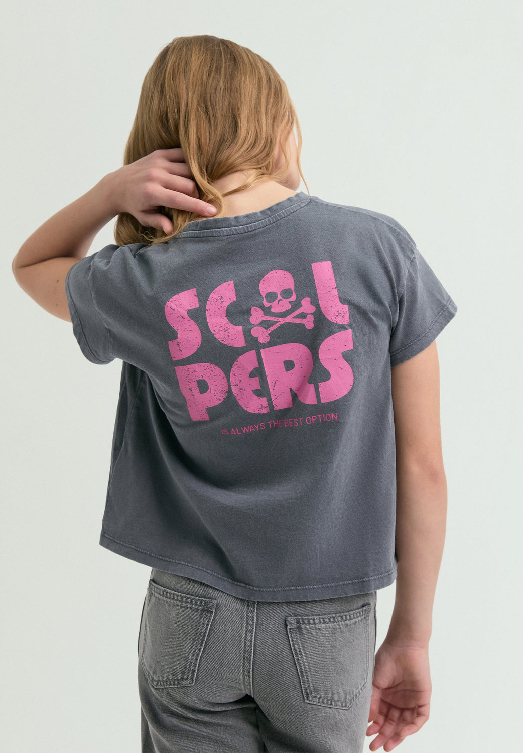 CAMISETA ESTAMPADA CONTRASTE - Scalpers